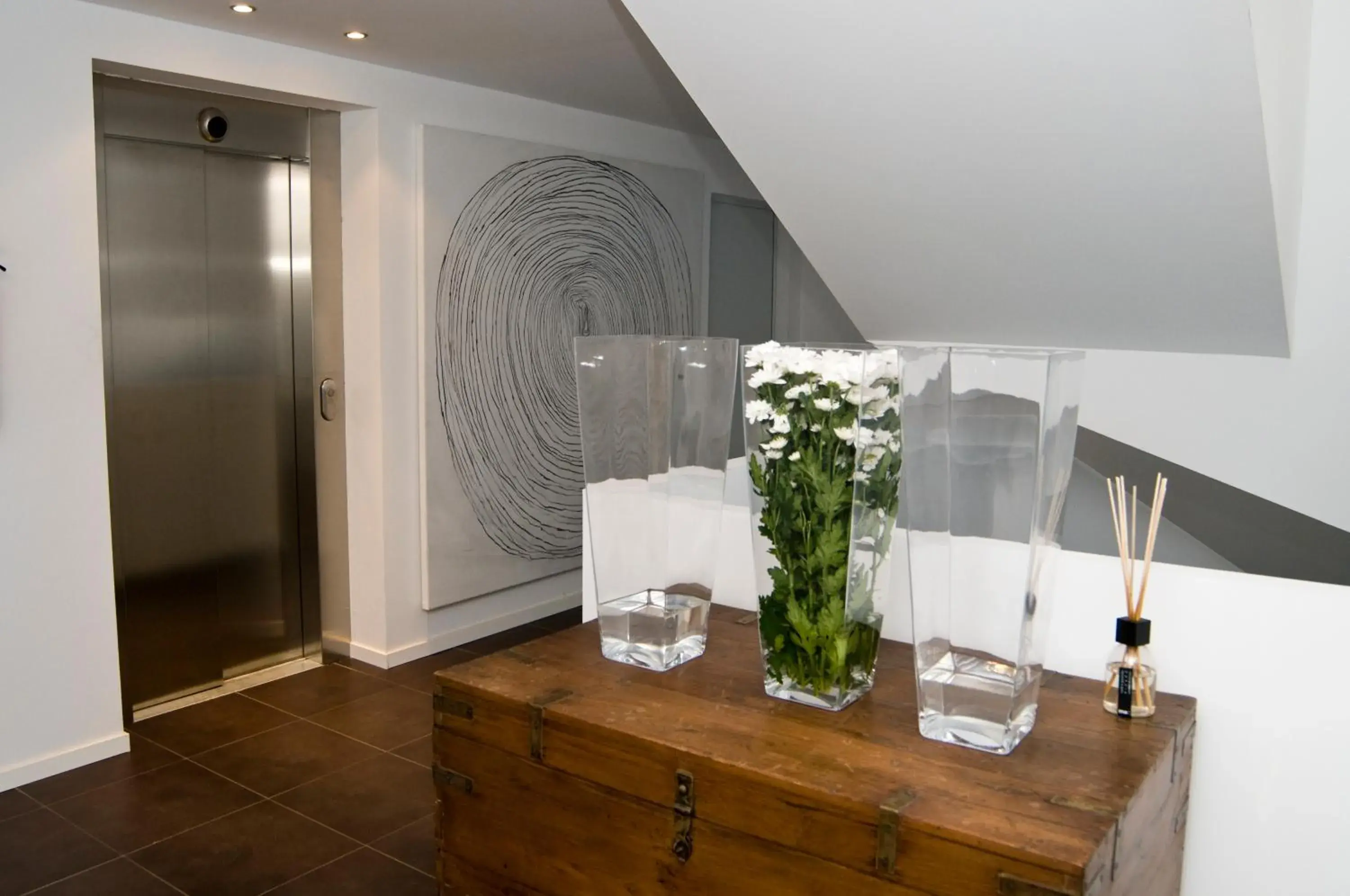 elevator in Hospedium Hotel Convento de Santa Ana elevator in Hospedium Hotel Convento de Santa Ana