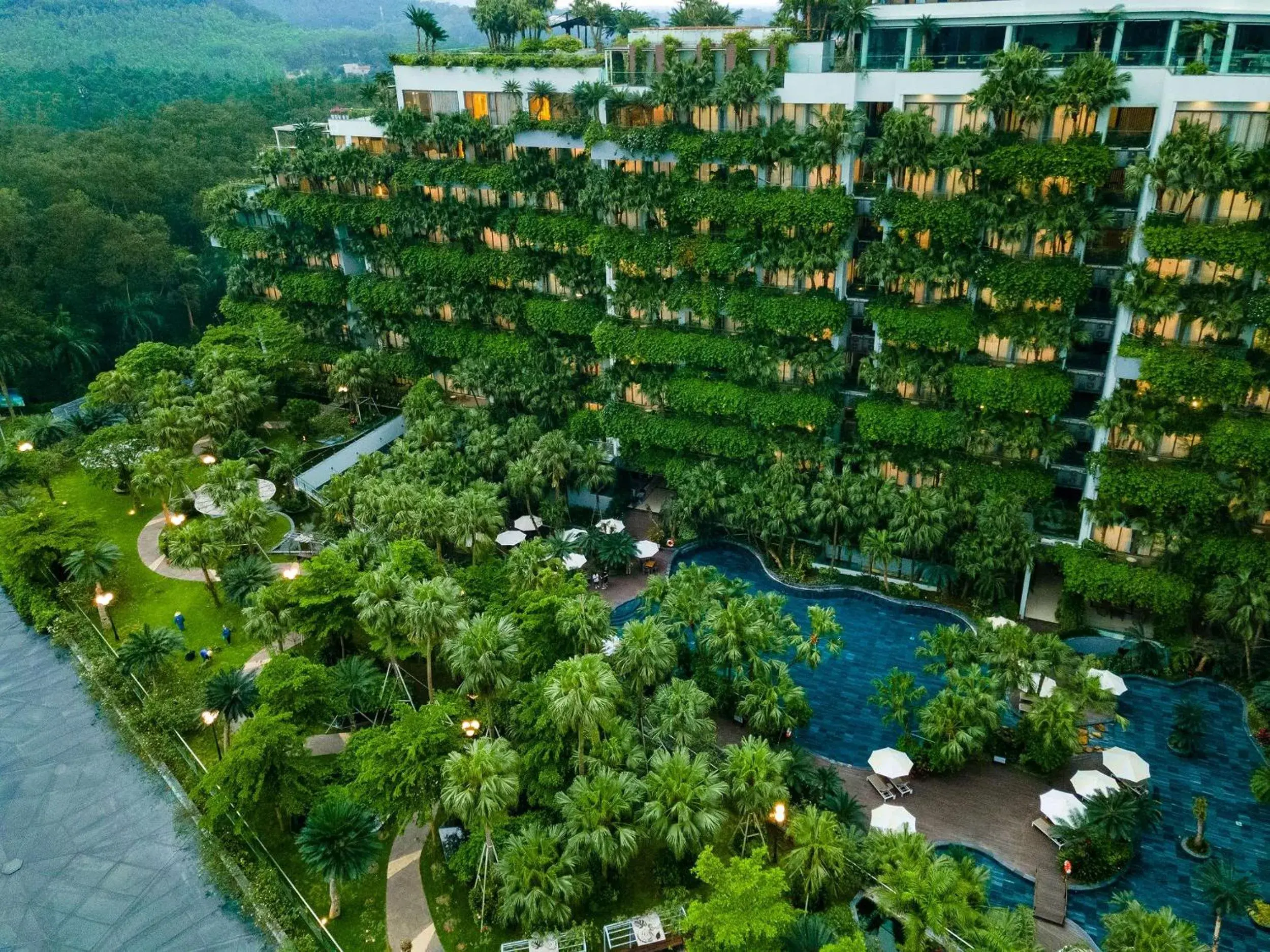 Property building in Flamingo Resort Dai Lai Property building in Flamingo Resort Dai Lai