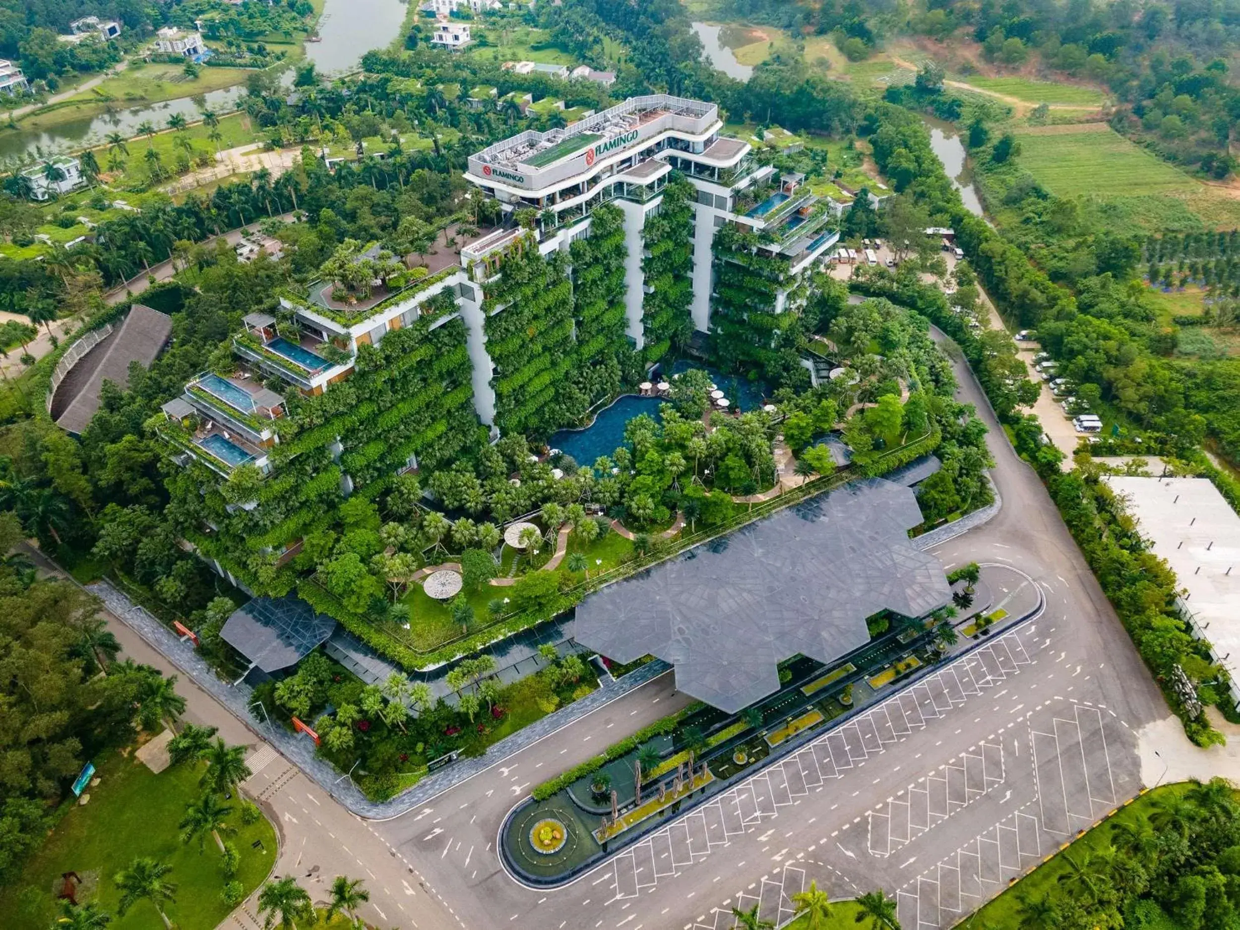 Property building in Flamingo Resort Dai Lai Property building in Flamingo Resort Dai Lai