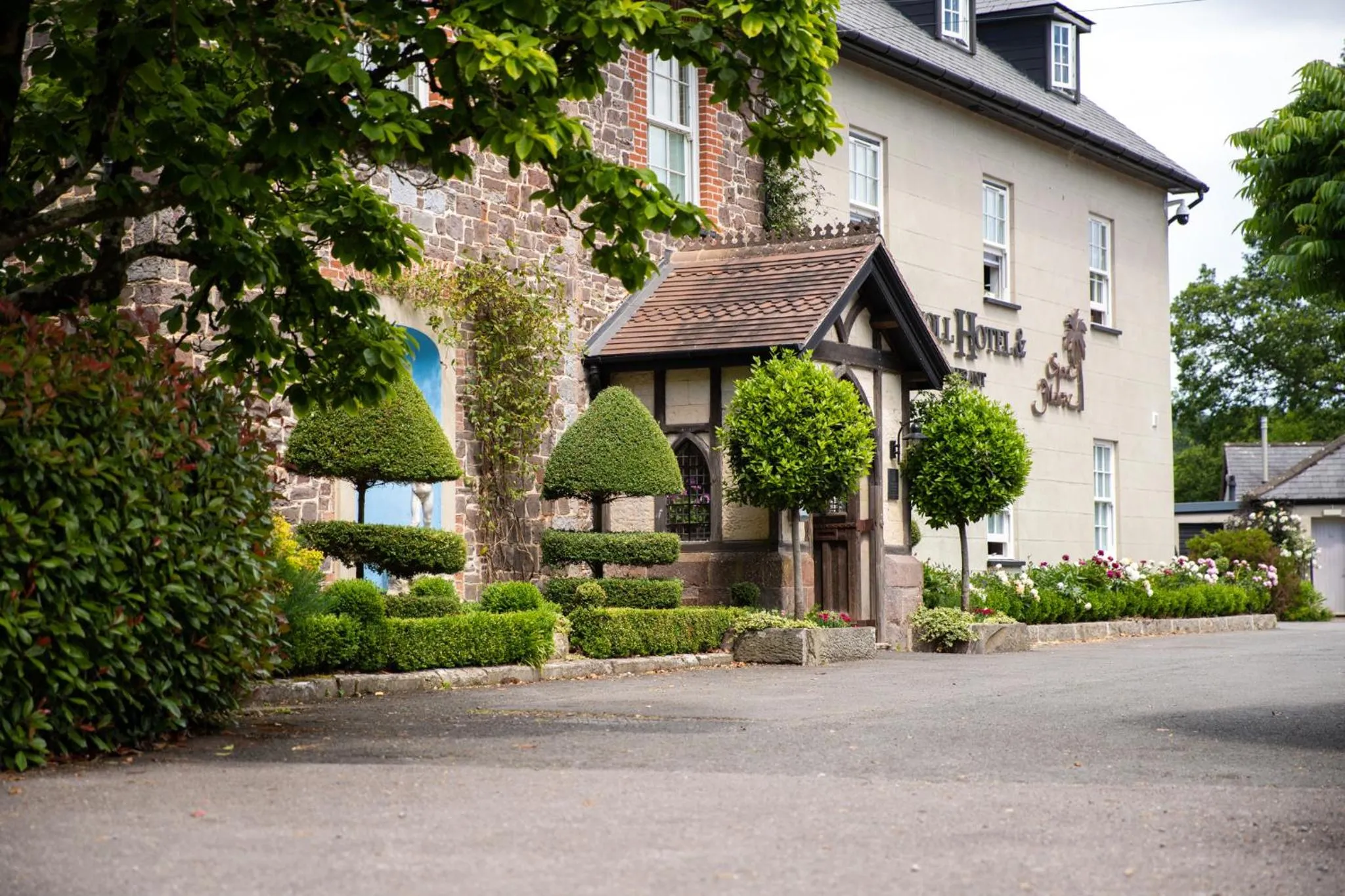 Hartnoll Hotel