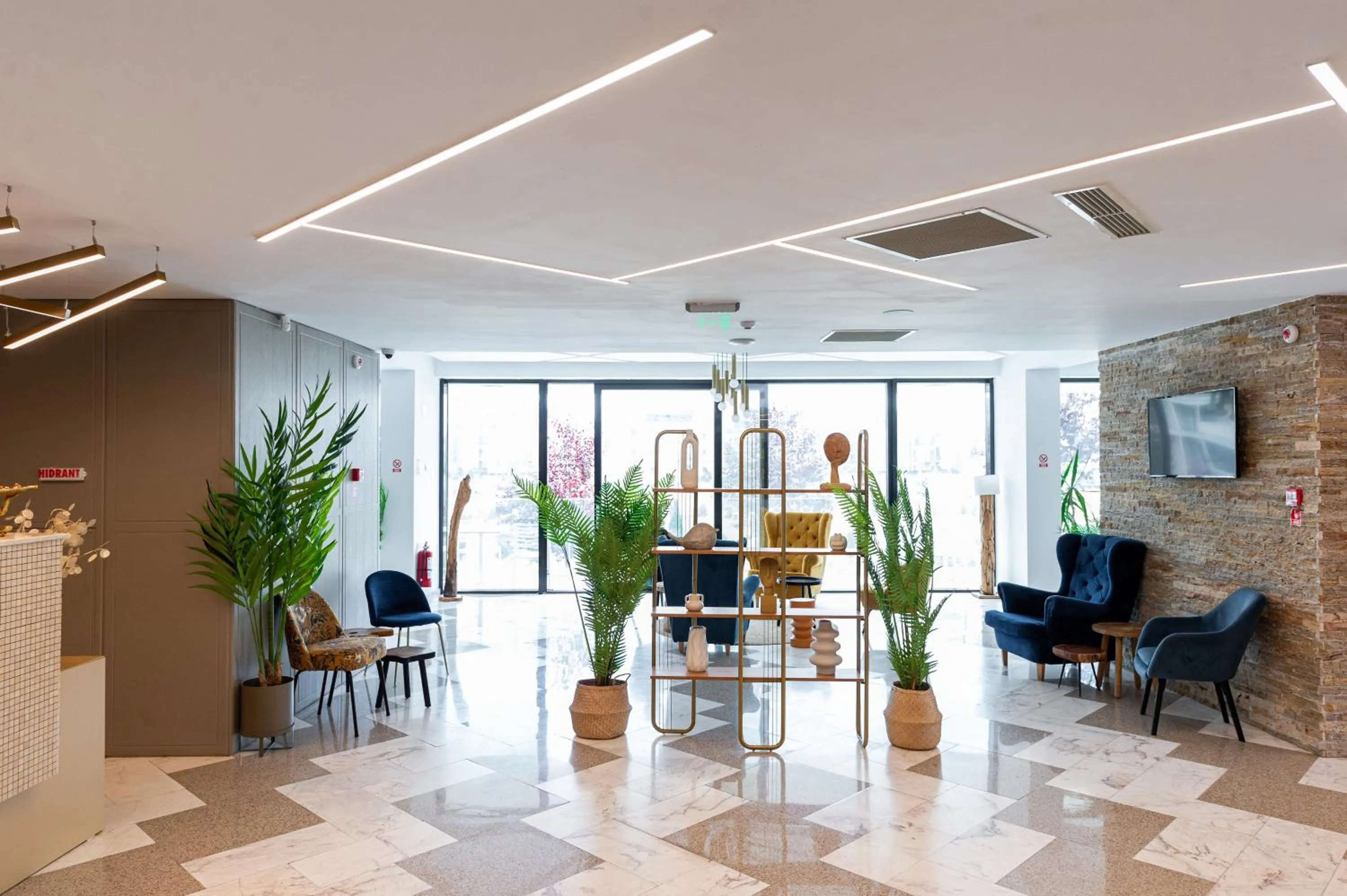 TV and multimedia in Hotel Clas Mamaia Nord