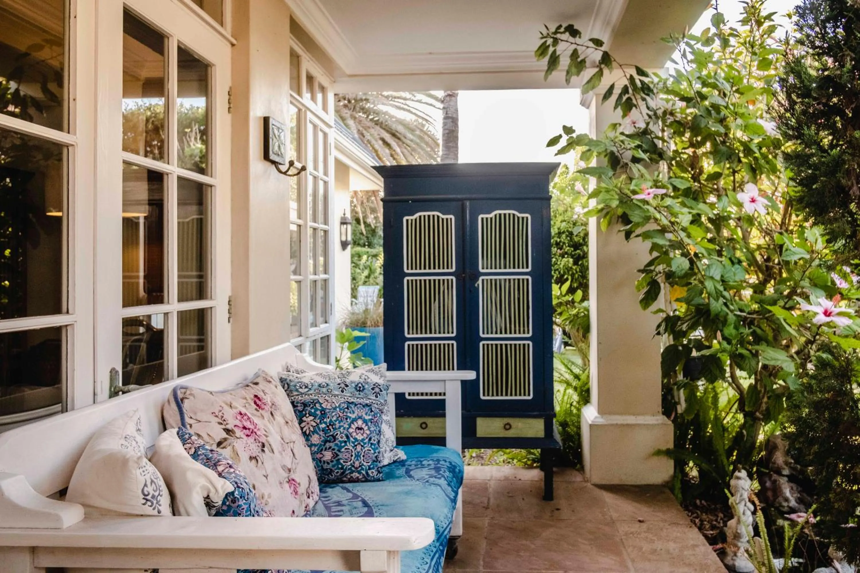Patio in Admiralty Beach House
