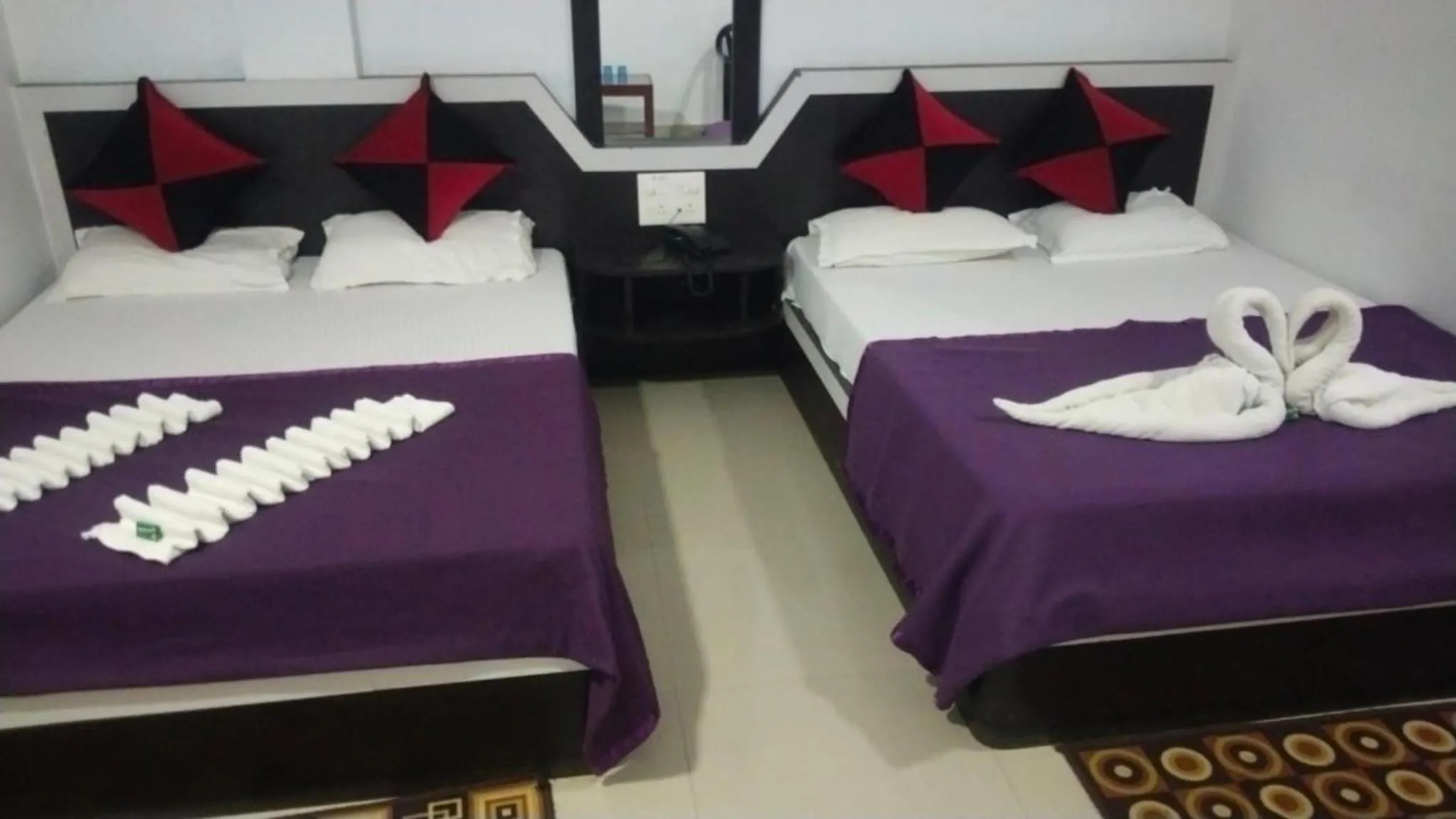 Bedroom, Bed in Hotel Amullya