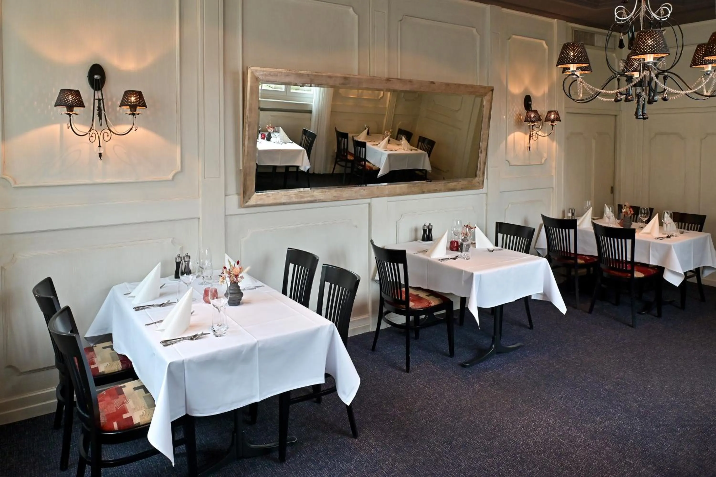 Restaurant/places to eat in Hotel Zofingen