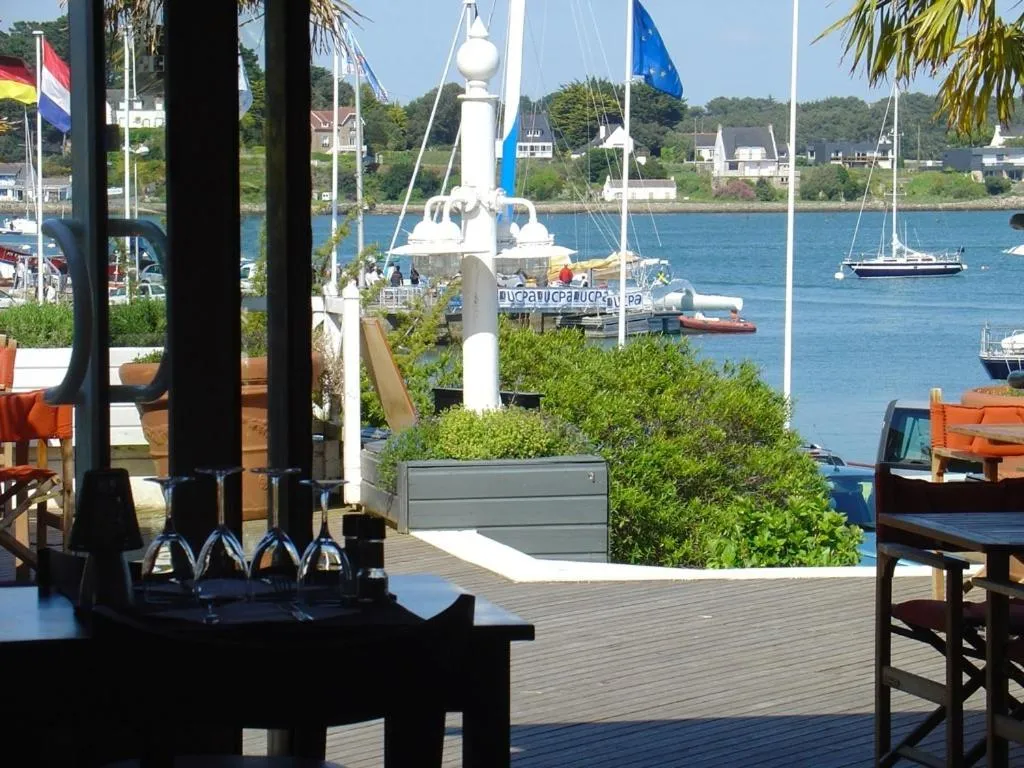Sea view in Le Petit Hôtel des Hortensias