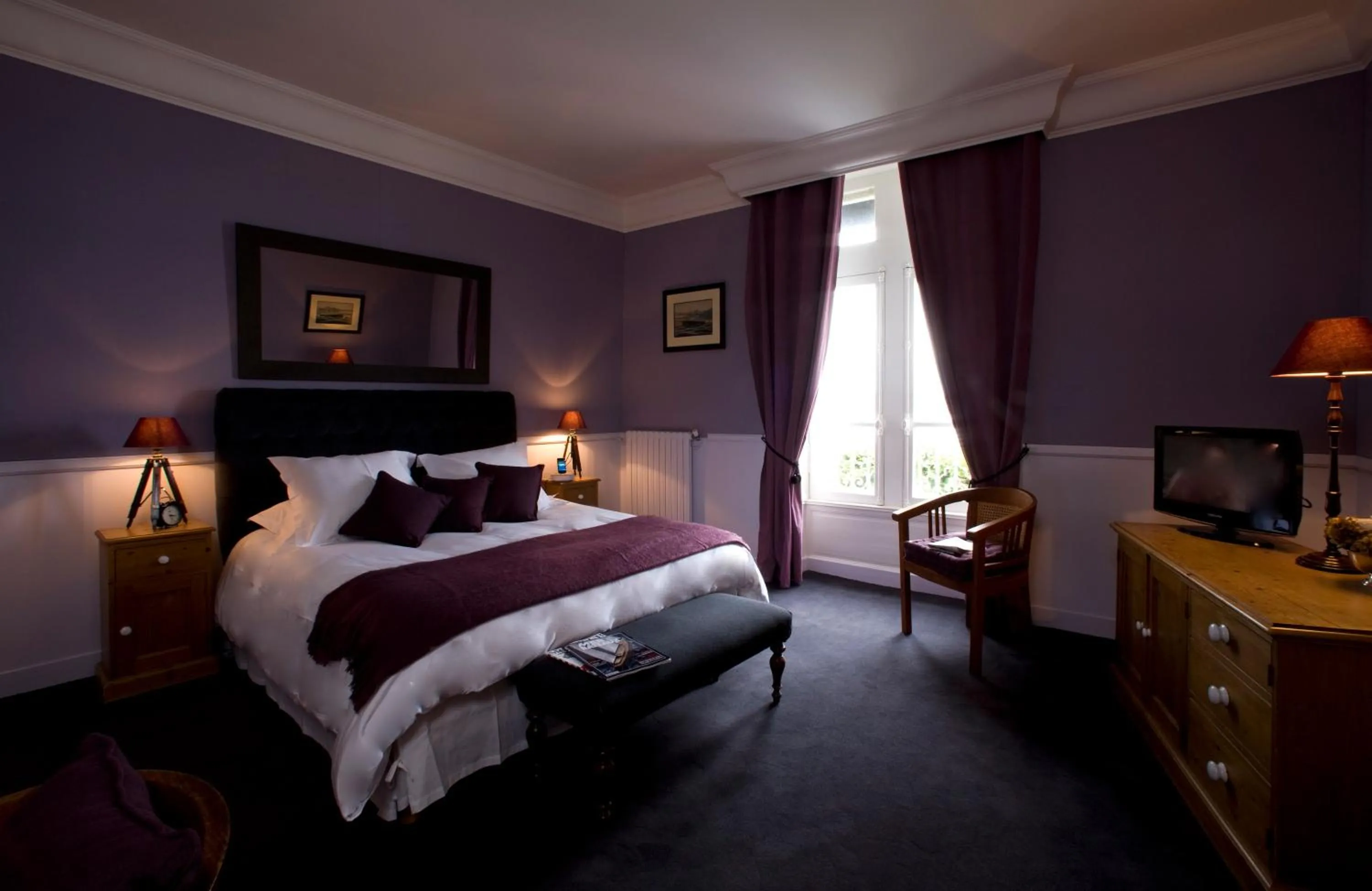 Photo of the whole room, Bed in Le Petit Hôtel des Hortensias
