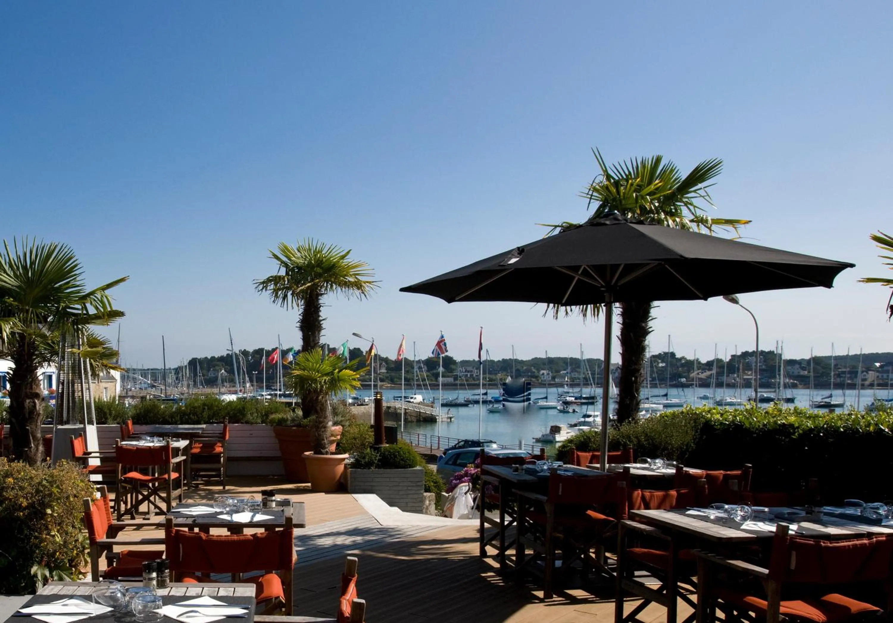 Restaurant/places to eat in Le Petit Hôtel des Hortensias