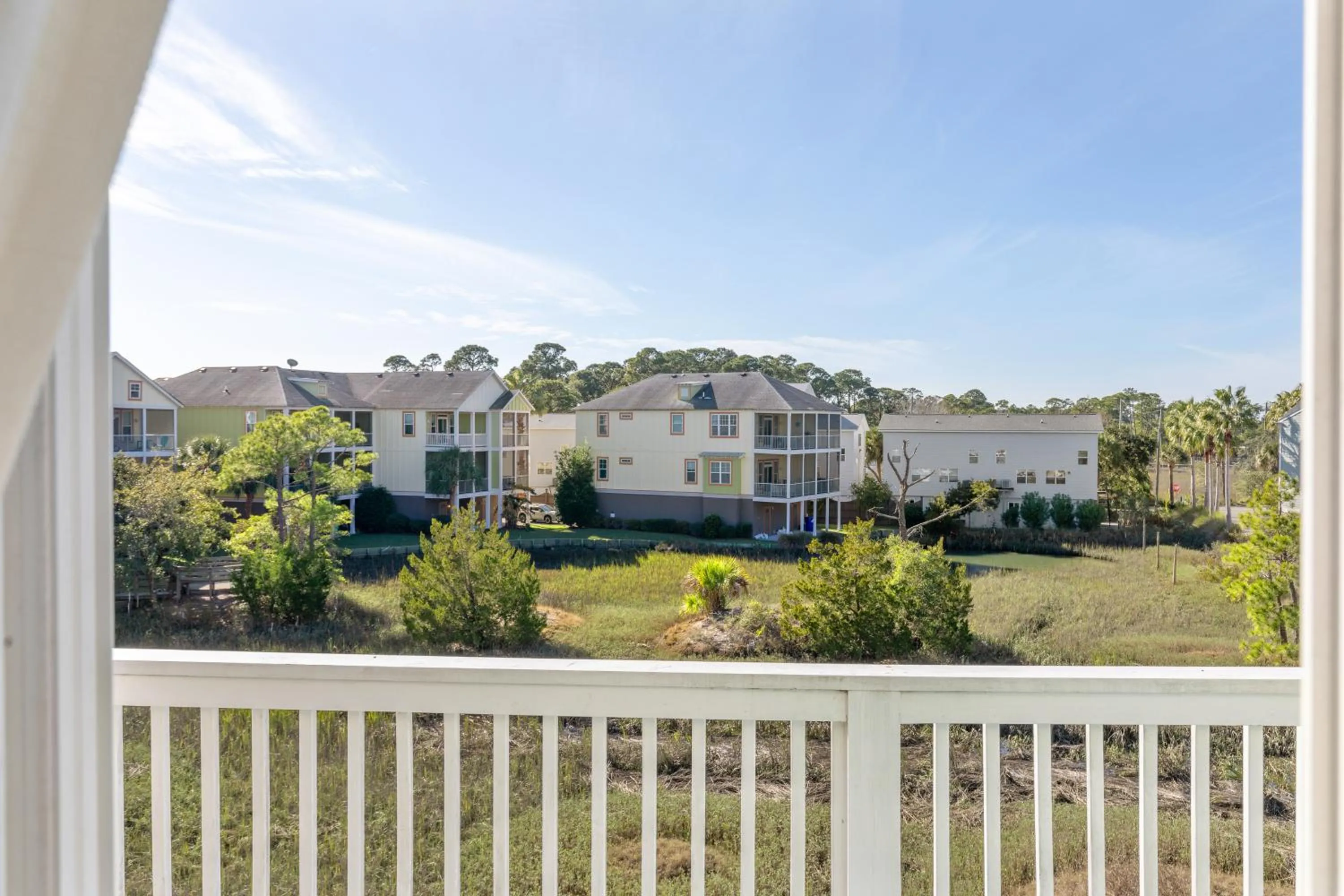 91 Waters Edge Folly Charm