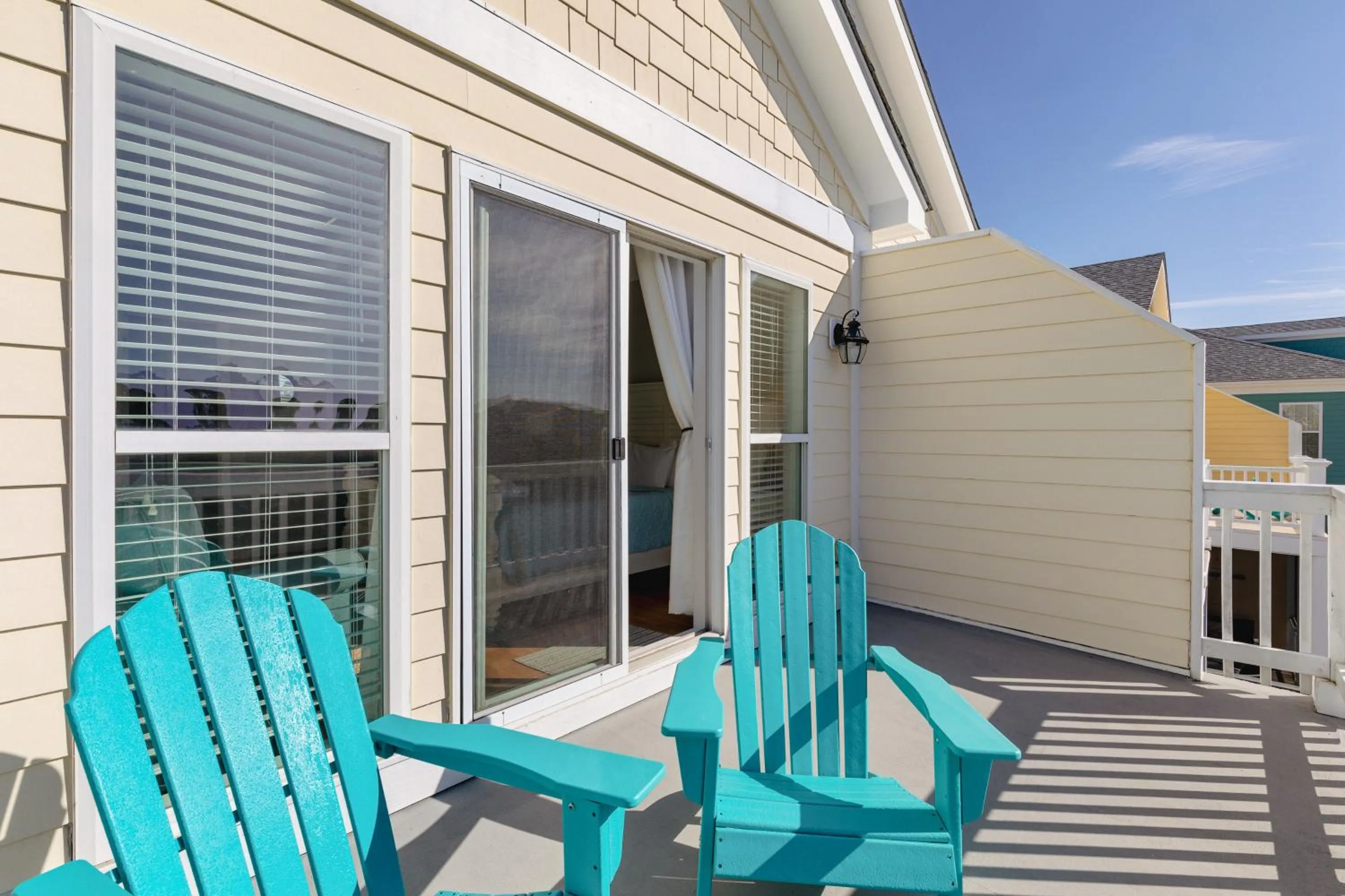 91 Waters Edge Folly Charm