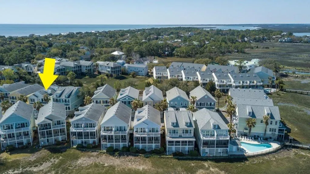 91 Waters Edge Folly Charm
