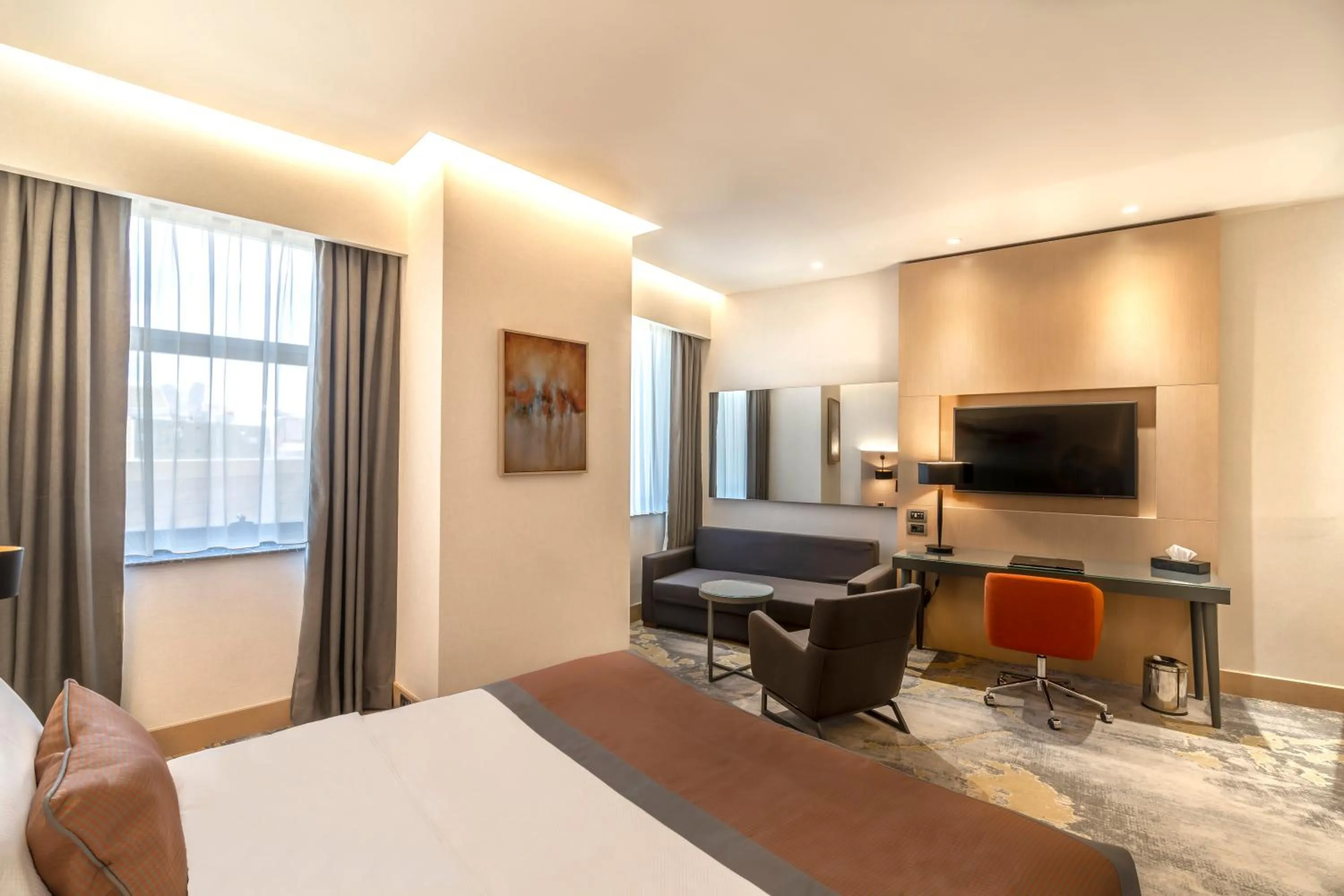 Photo of the whole room, Bed in Crowne Plaza Cappadocia - Nevsehir by IHG