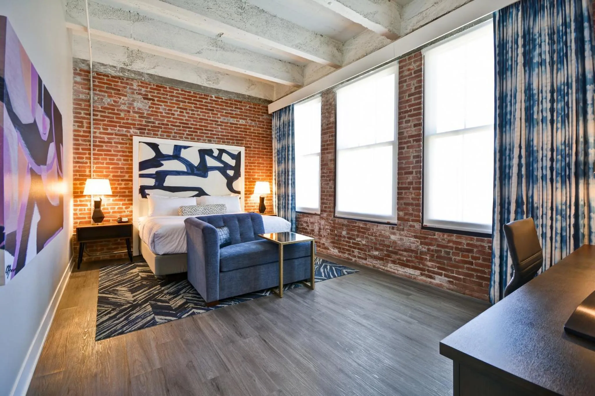 Photo of the whole room in Hotel Indigo Kansas City - The Crossroads by IHG