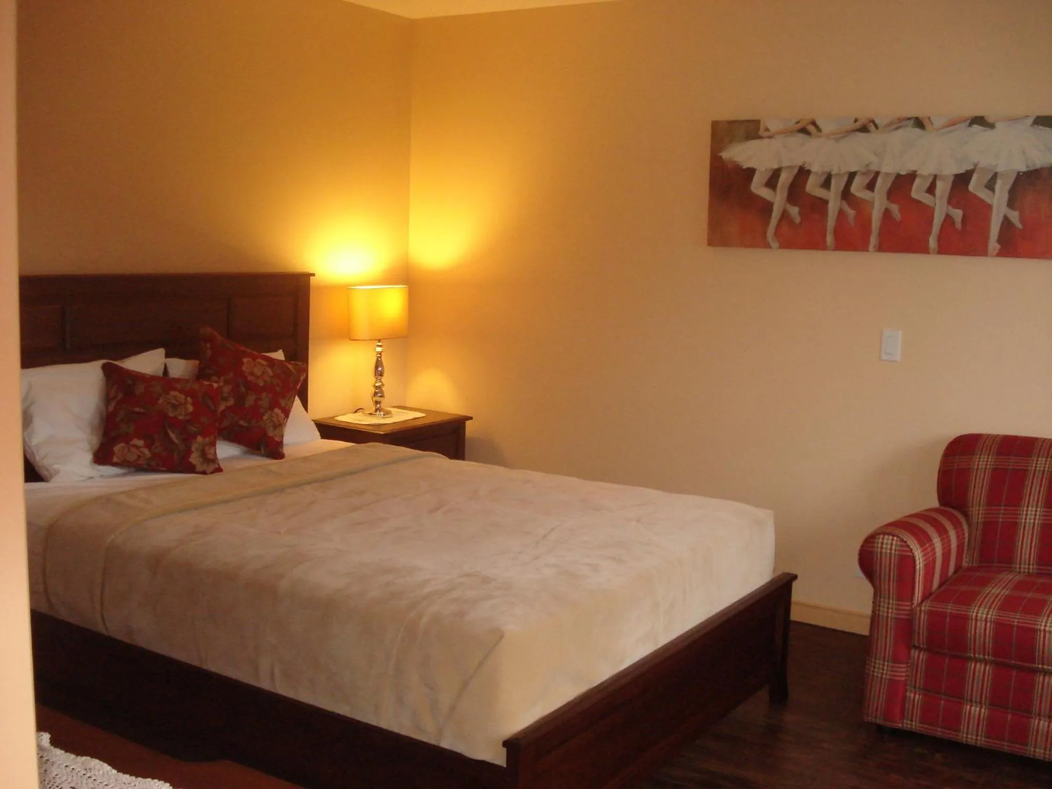 Bed in Motel la Maison de Travers