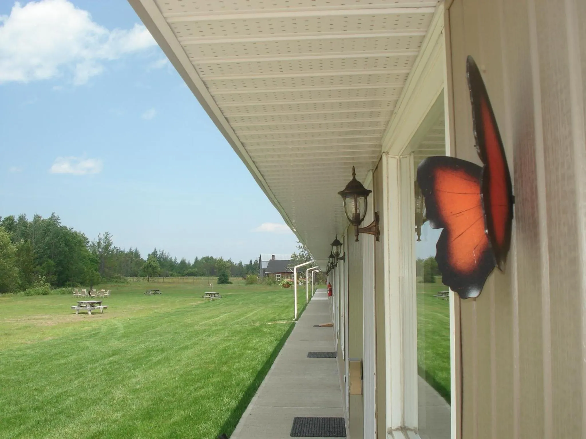 Balcony/Terrace in Motel la Maison de Travers