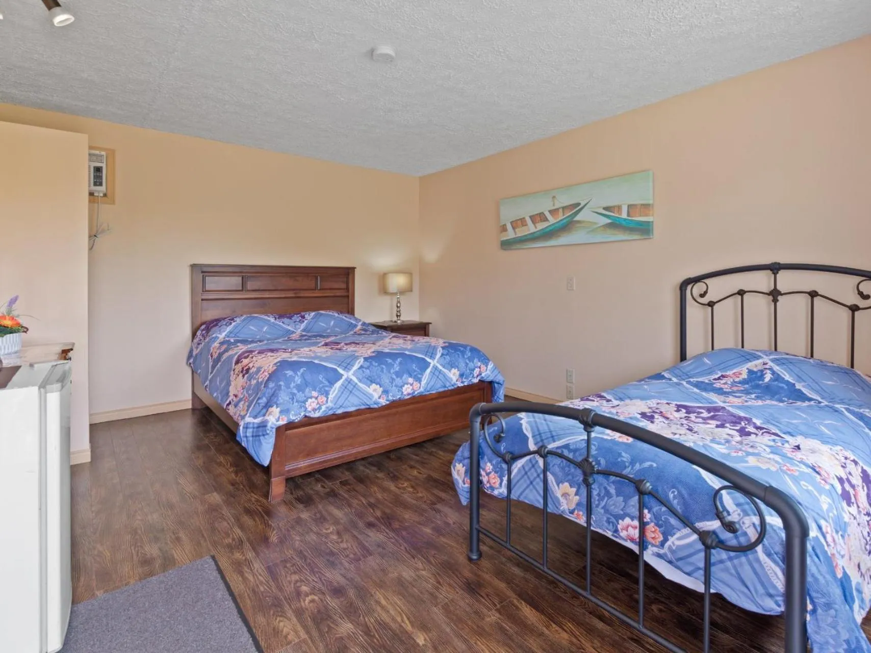 Bed in Motel la Maison de Travers