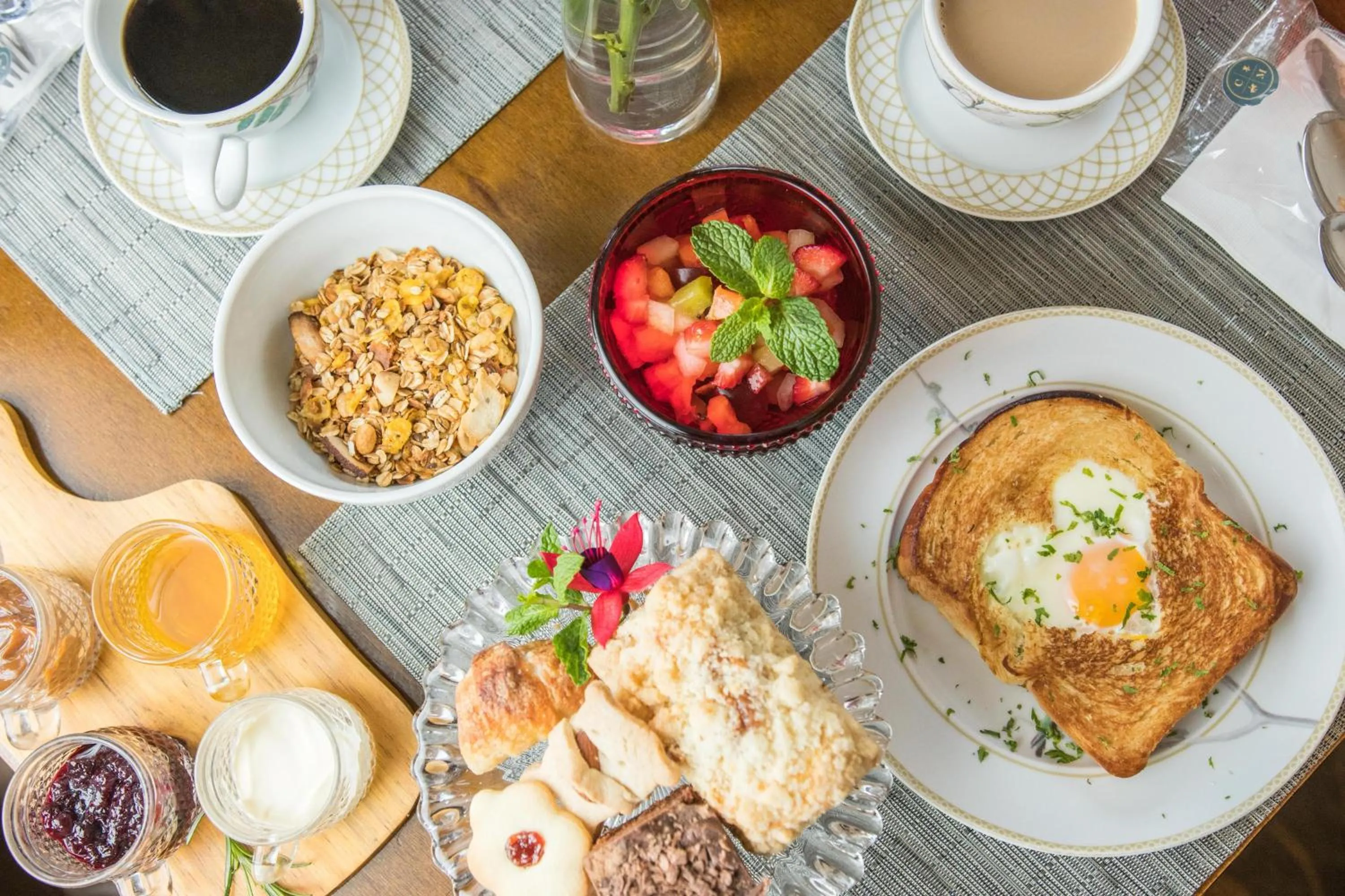 Breakfast in Petit Casa da Montanha