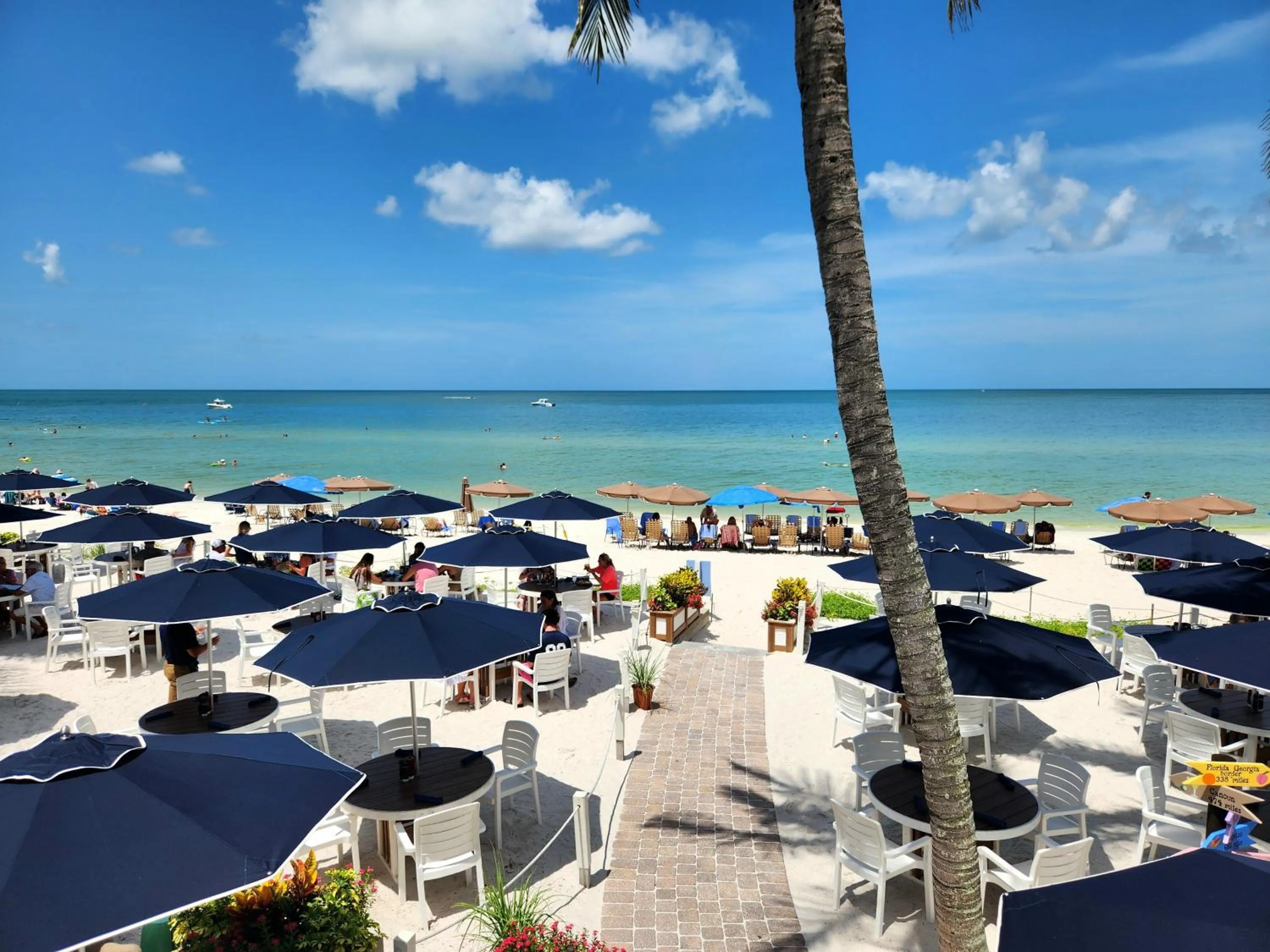 Beach in Vanderbilt Beach Resort