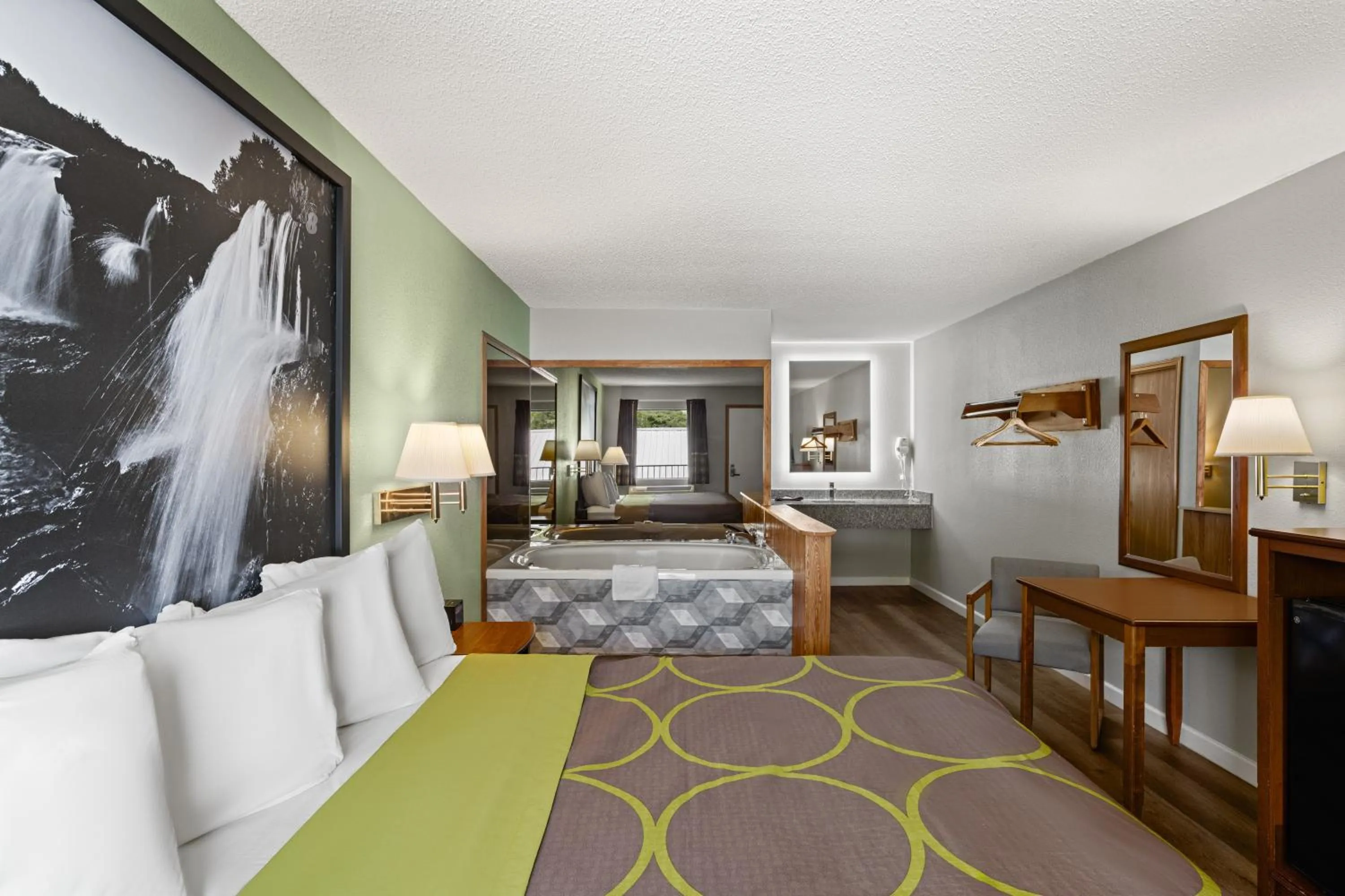 Bed in Super 8 by Wyndham Branson - Shepherd of the Hills Exwy