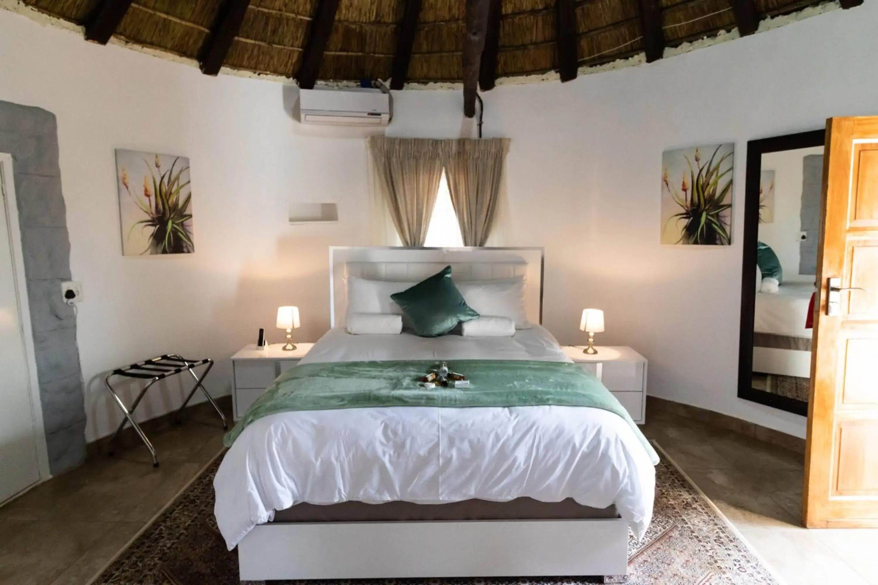 Suite - single occupancy in Graceland Conference and Lifestyle Centre Suite - single occupancy in Graceland Conference and Lifestyle Centre
