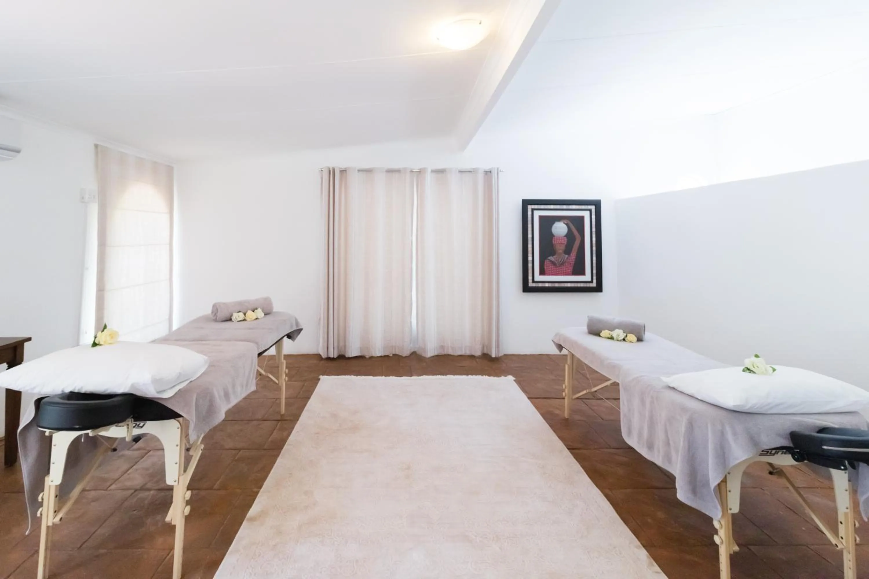 Massage in Graceland Conference and Lifestyle Centre