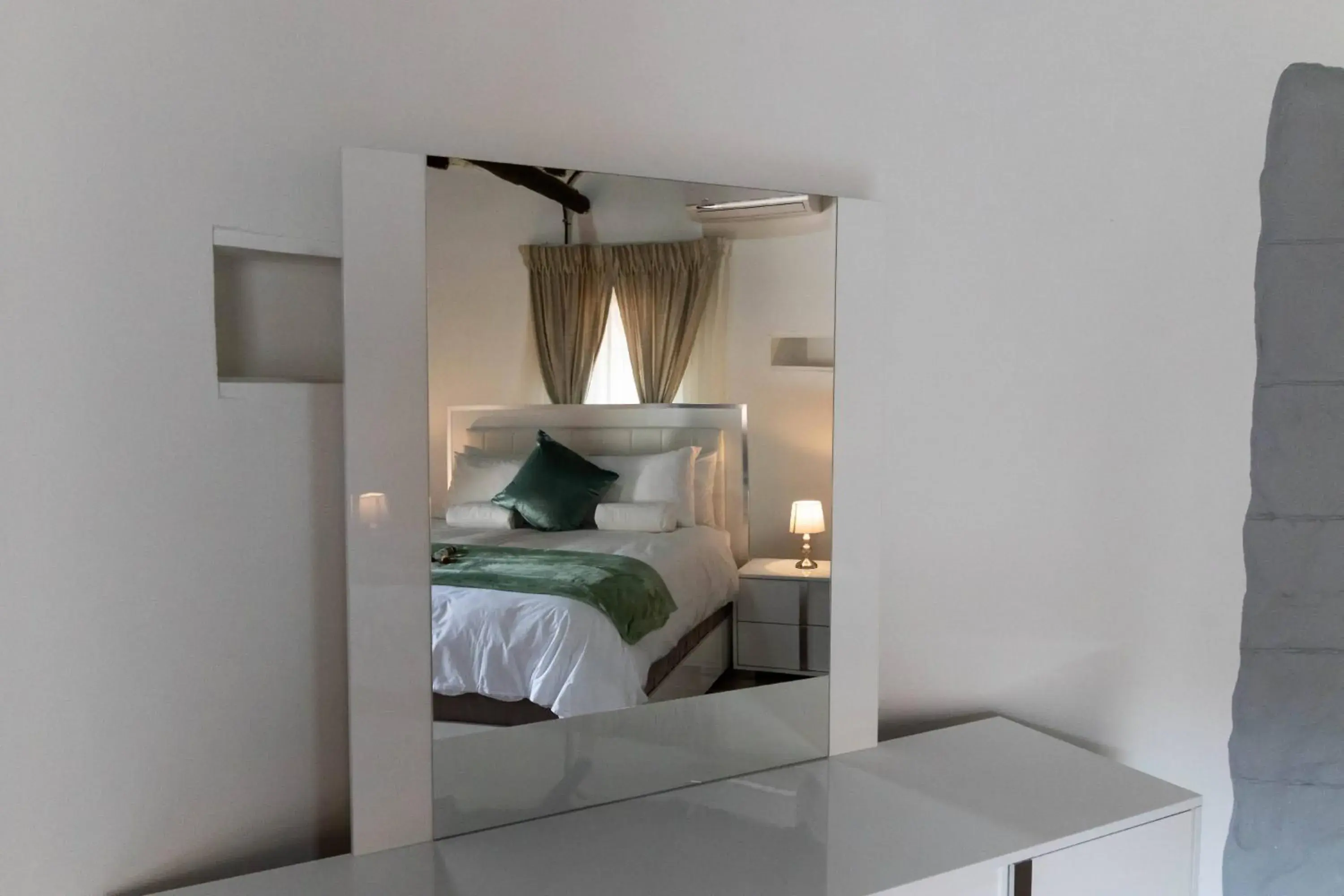 Suite - single occupancy in Graceland Conference and Lifestyle Centre Suite - single occupancy in Graceland Conference and Lifestyle Centre