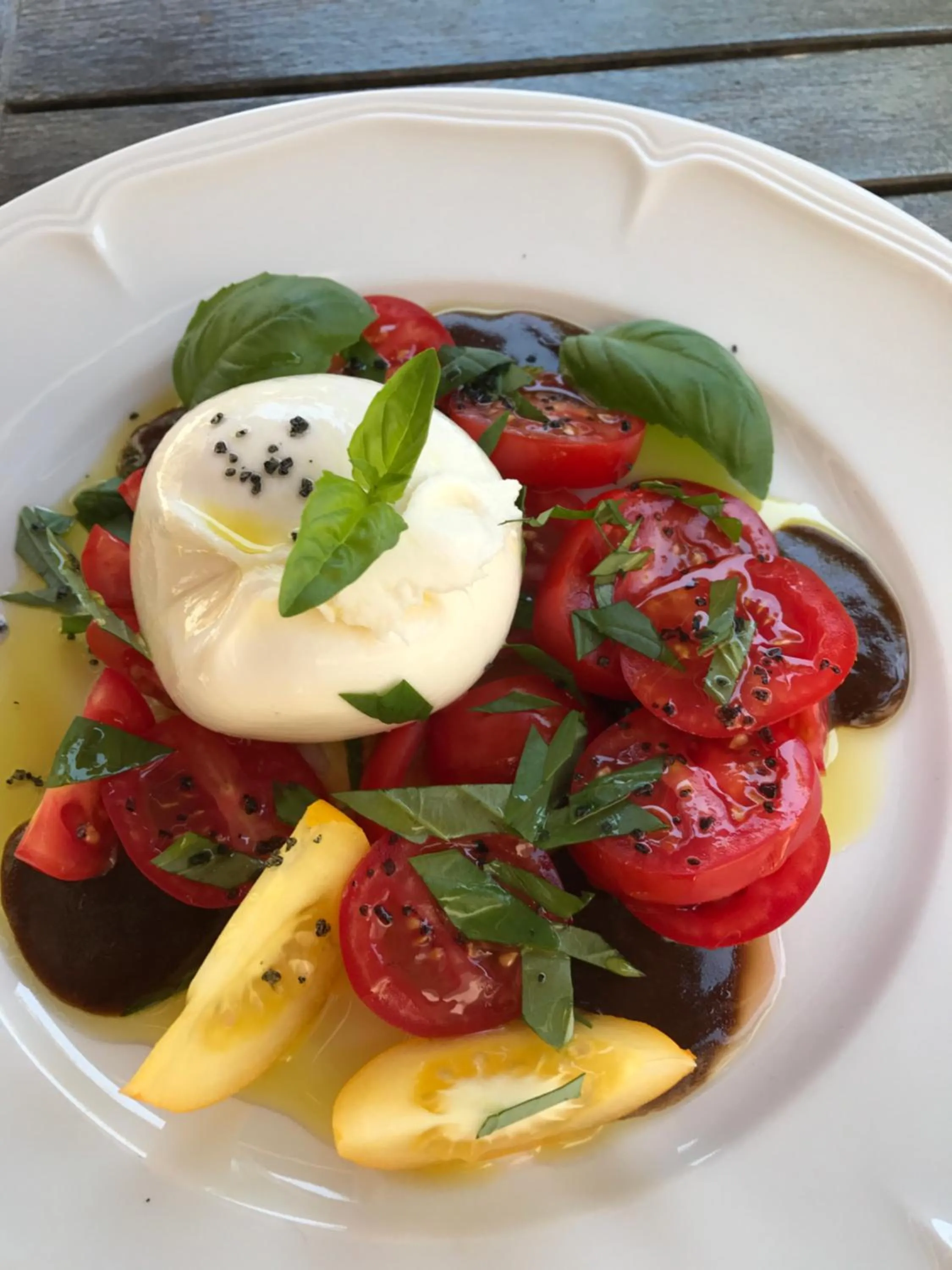 Restaurant/places to eat in La Bastide Du Bois Breant