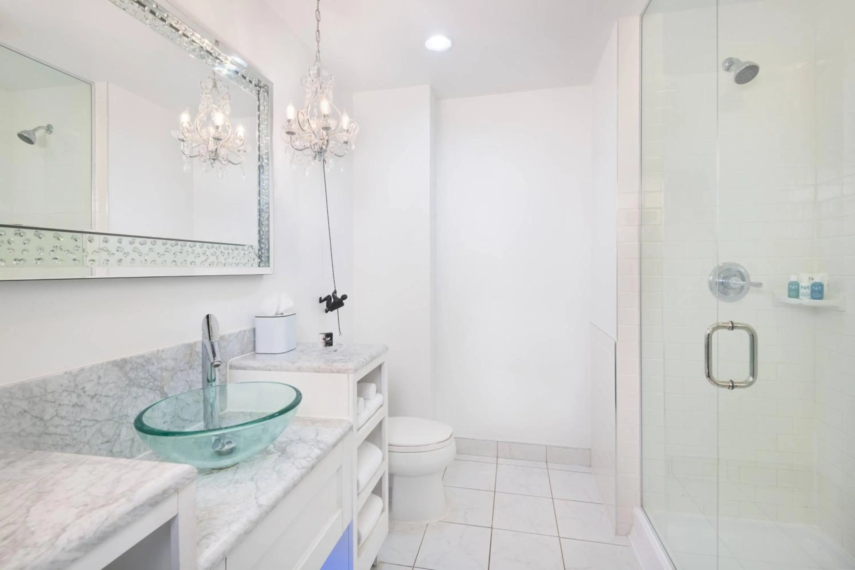 Bathroom in The Saint Hotel, New Orleans, French Quarter, Autograph Collection