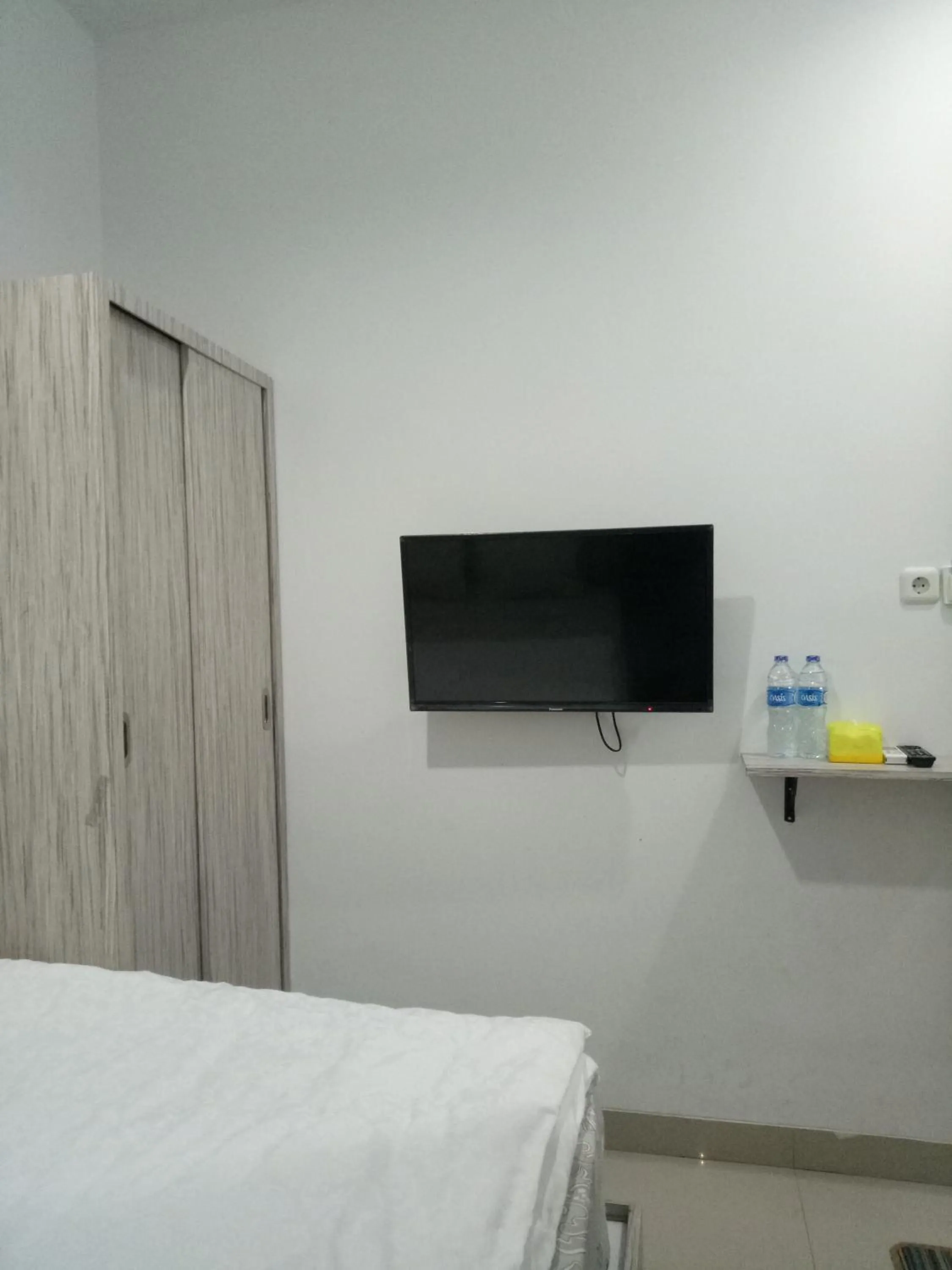 Bedroom, Bed in Syariah Mama Cengkareng @ Mutiara Palem