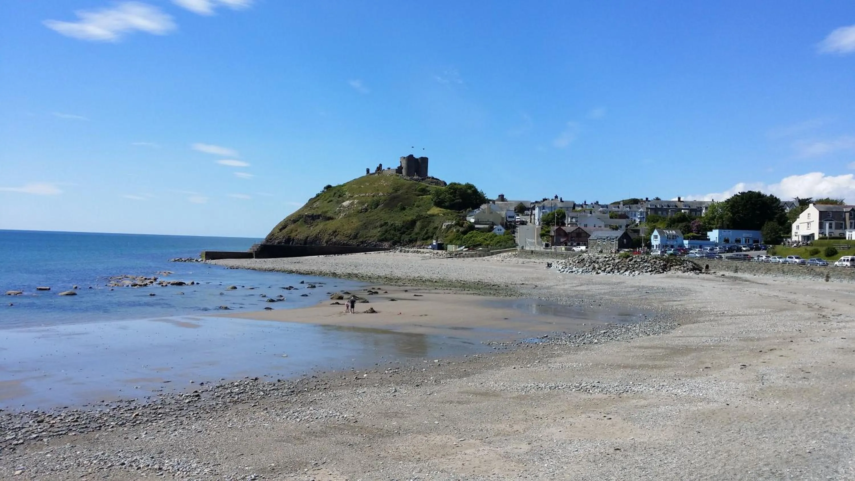 Property building in Bron Eifion Hotel