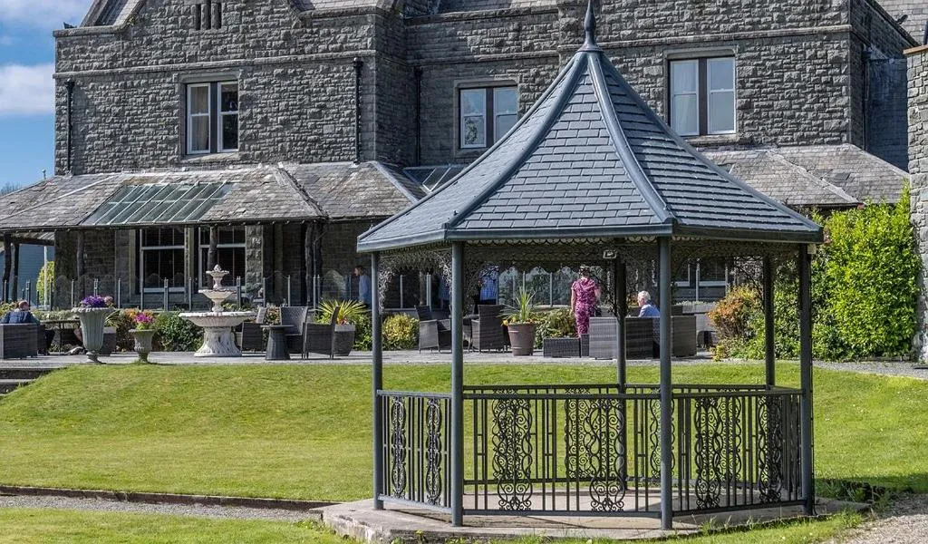 Garden in Bron Eifion Hotel