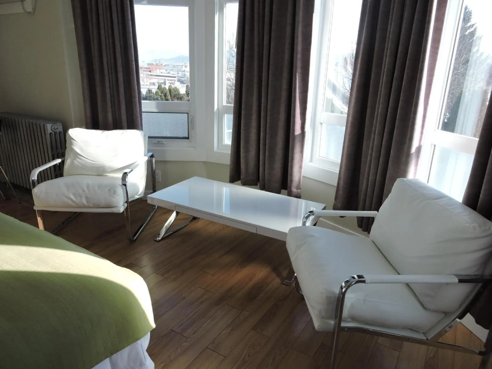 Decorative detail in Almo Court Motel