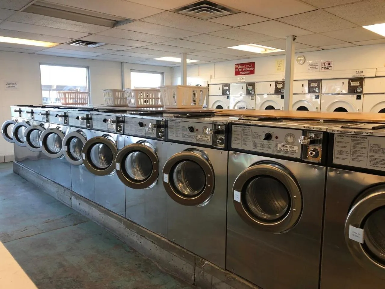 Business facilities in Kootenay Country Inn