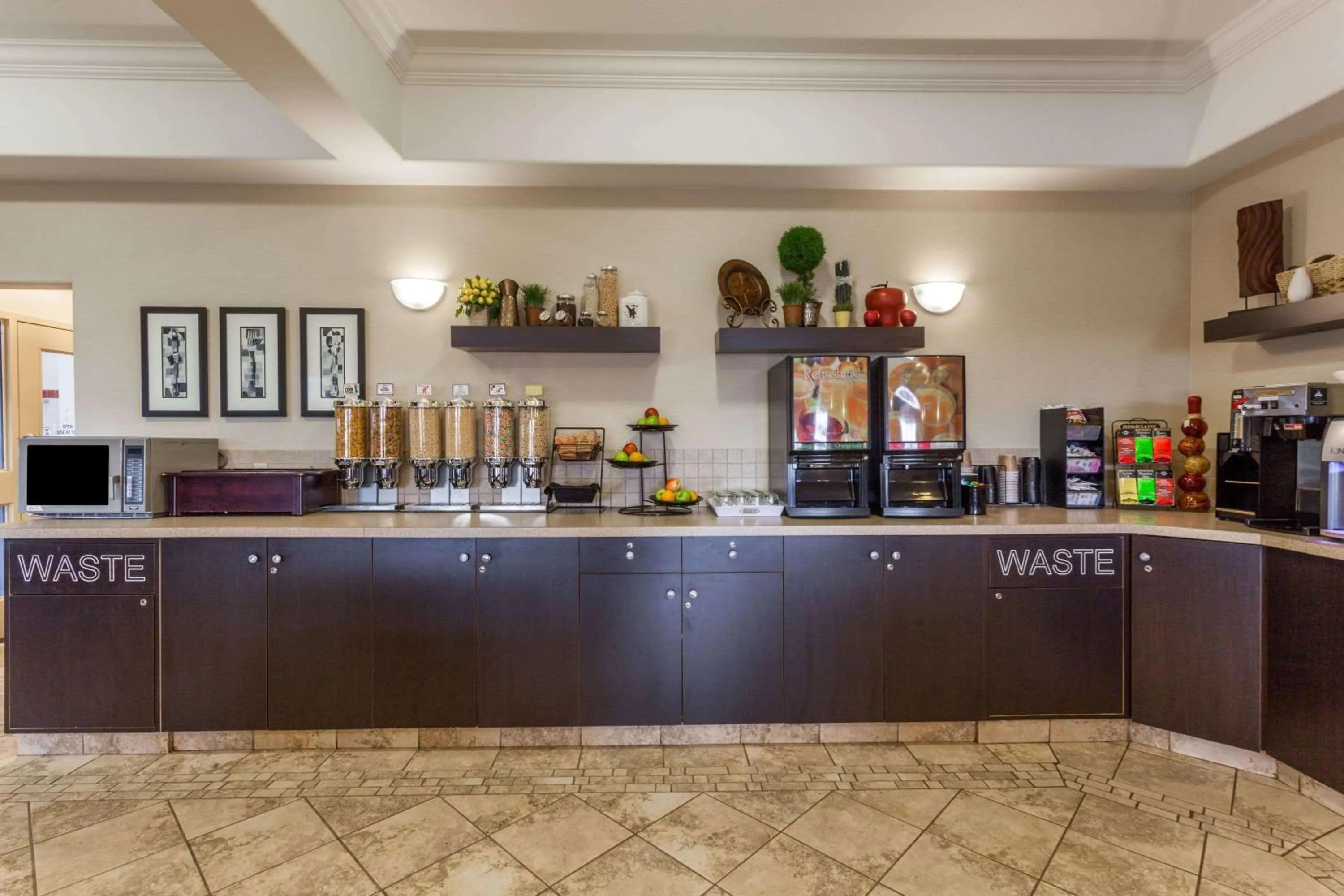 Restaurant/places to eat in Ramada by Wyndham Westlock