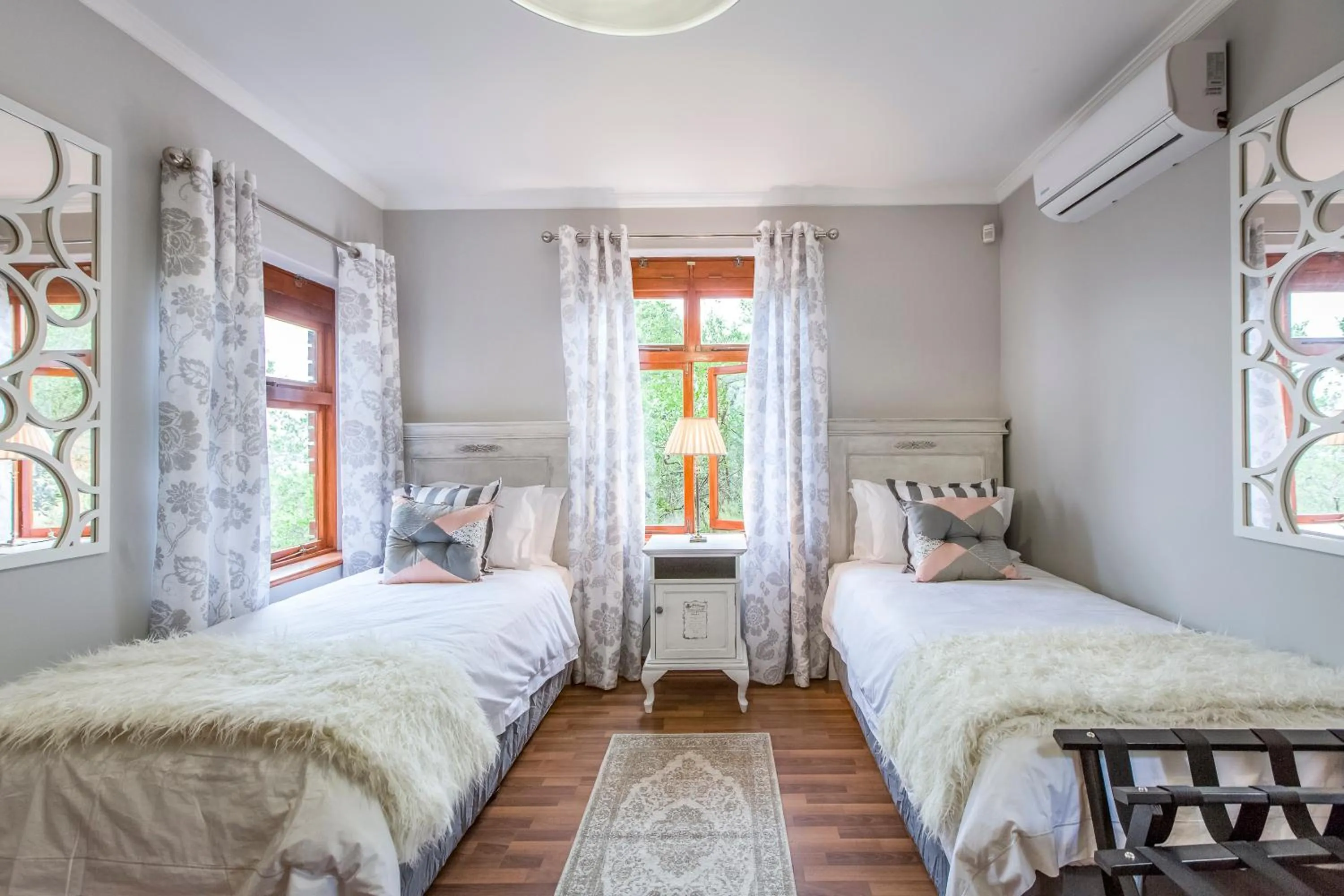 Bed in Kambaku @ Sea