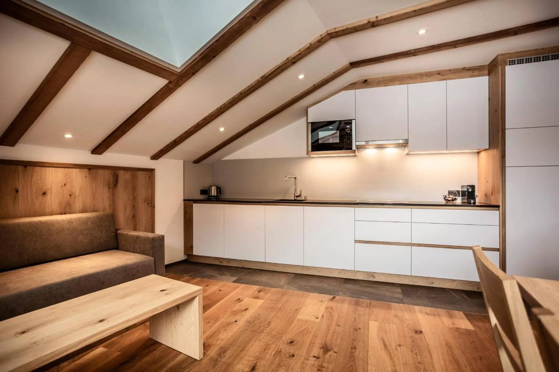 Kitchen or kitchenette in Luxury Chalet Plazola