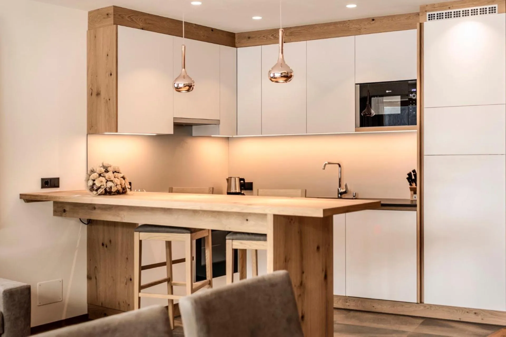 Kitchen or kitchenette in Luxury Chalet Plazola