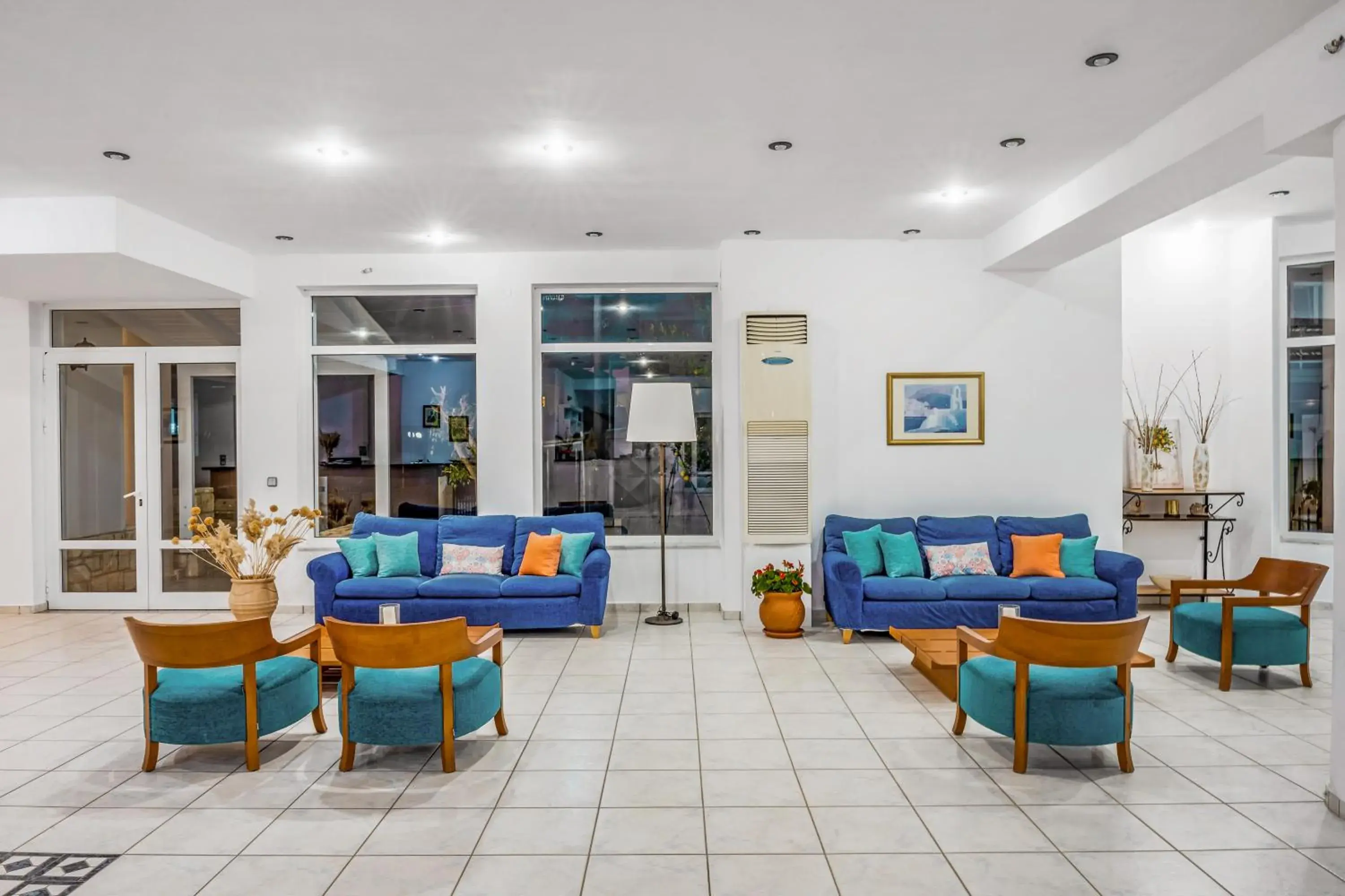 Lobby or reception in Maria Rousse Lobby or reception in Maria Rousse