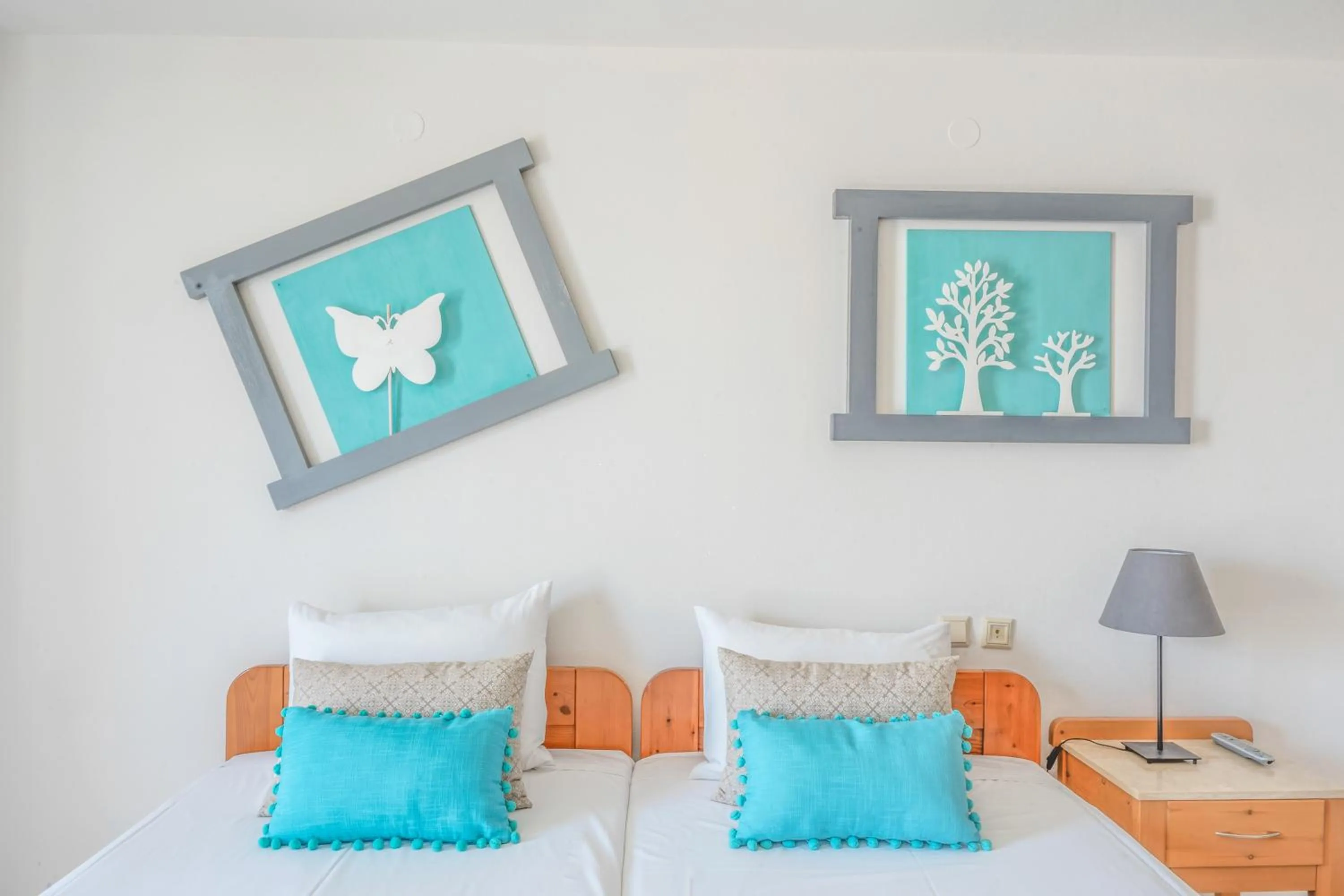 Decorative detail, Bed in Maria Rousse