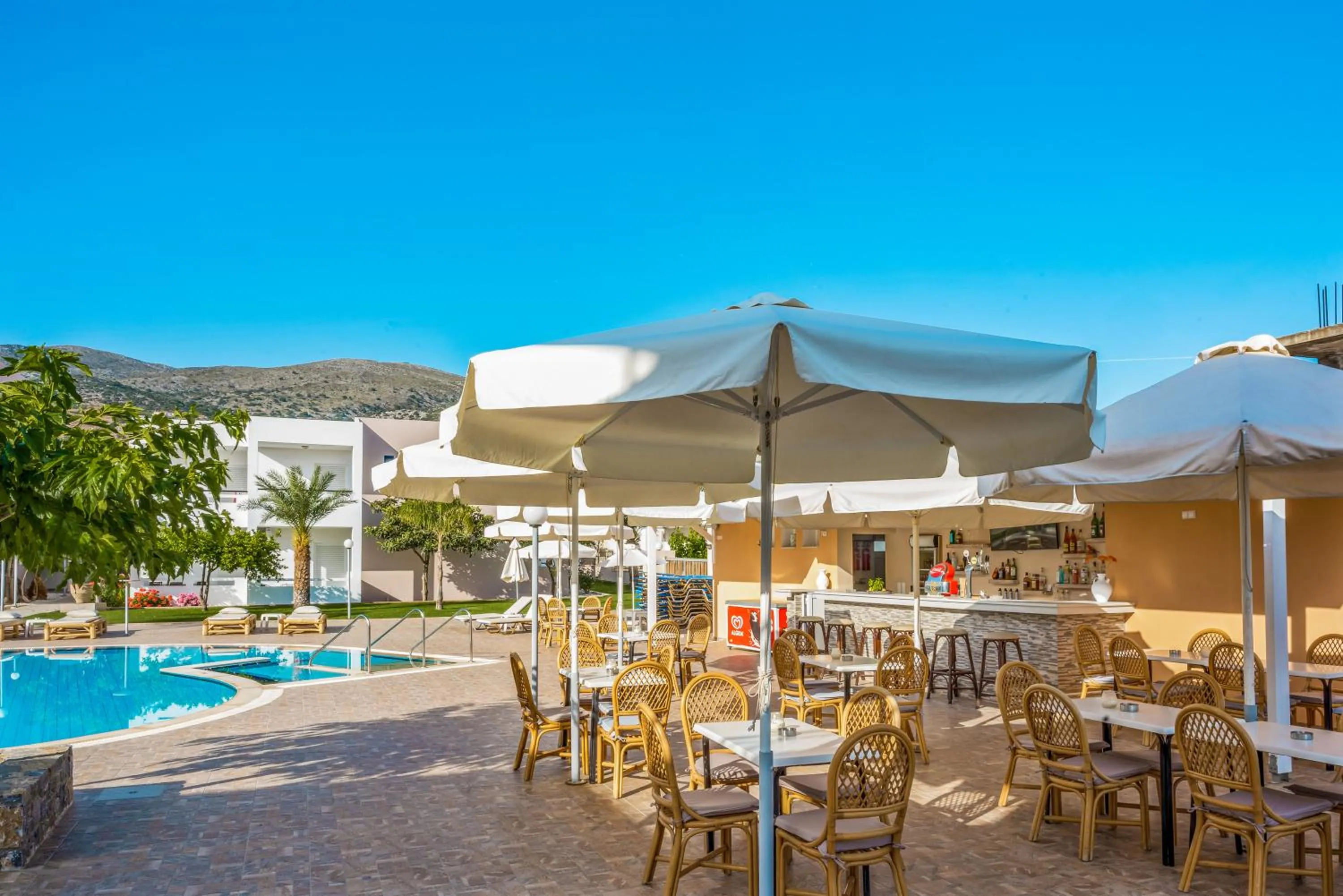 Swimming pool in Maria Rousse