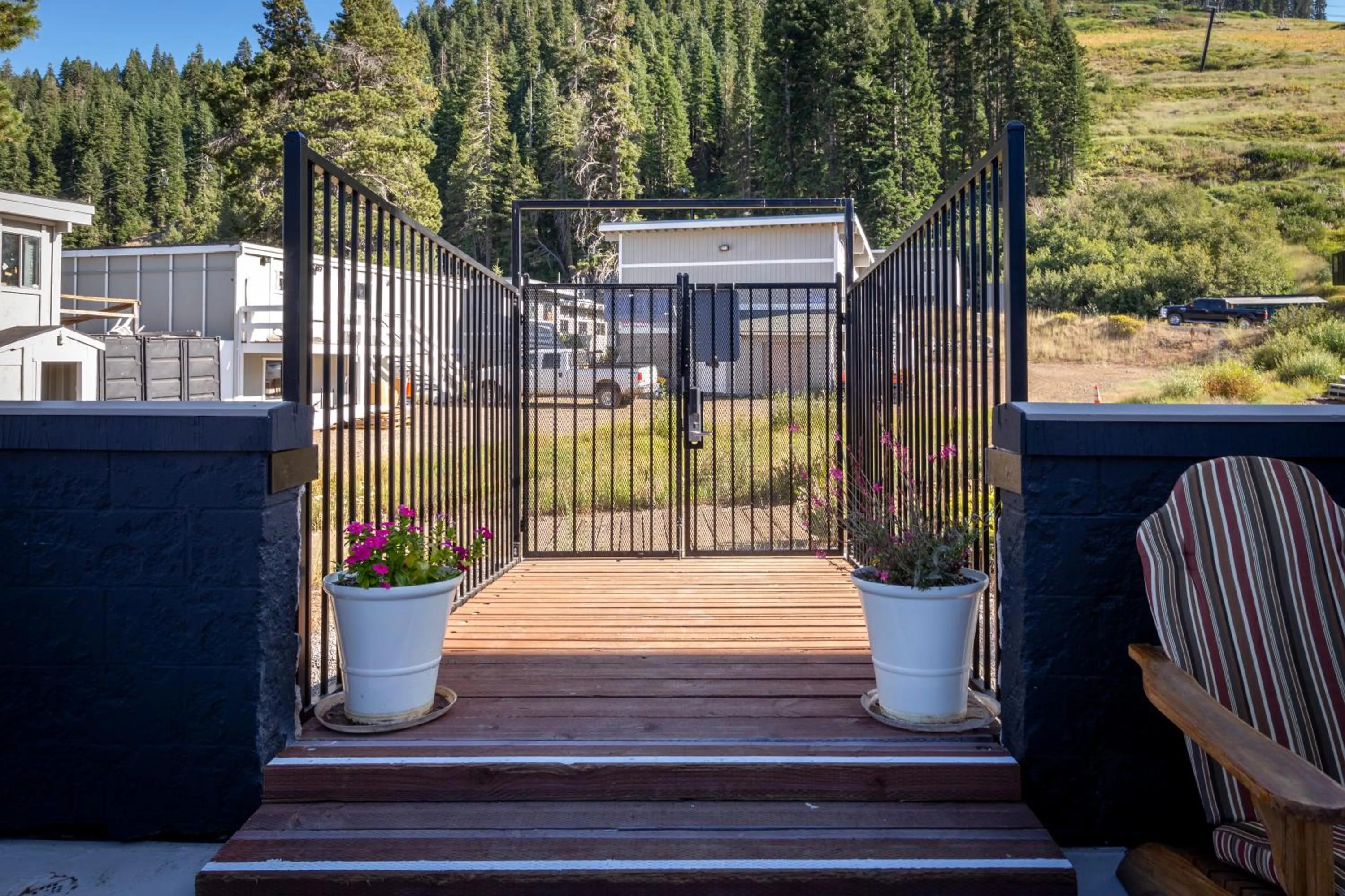 Property building in Red Wolf Lodge at Olympic Valley