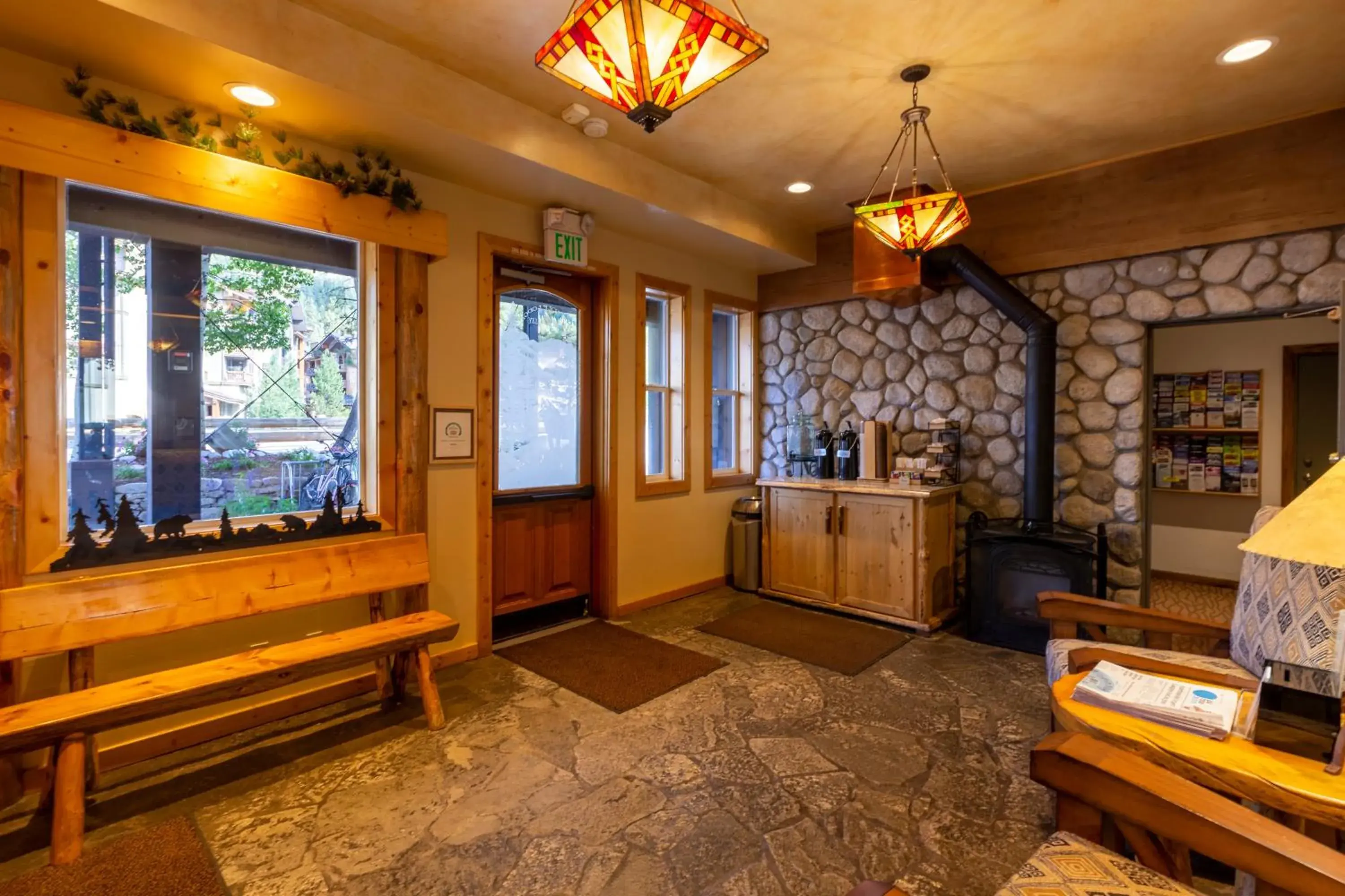 Lobby or reception in Red Wolf Lodge at Olympic Valley Lobby or reception in Red Wolf Lodge at Olympic Valley