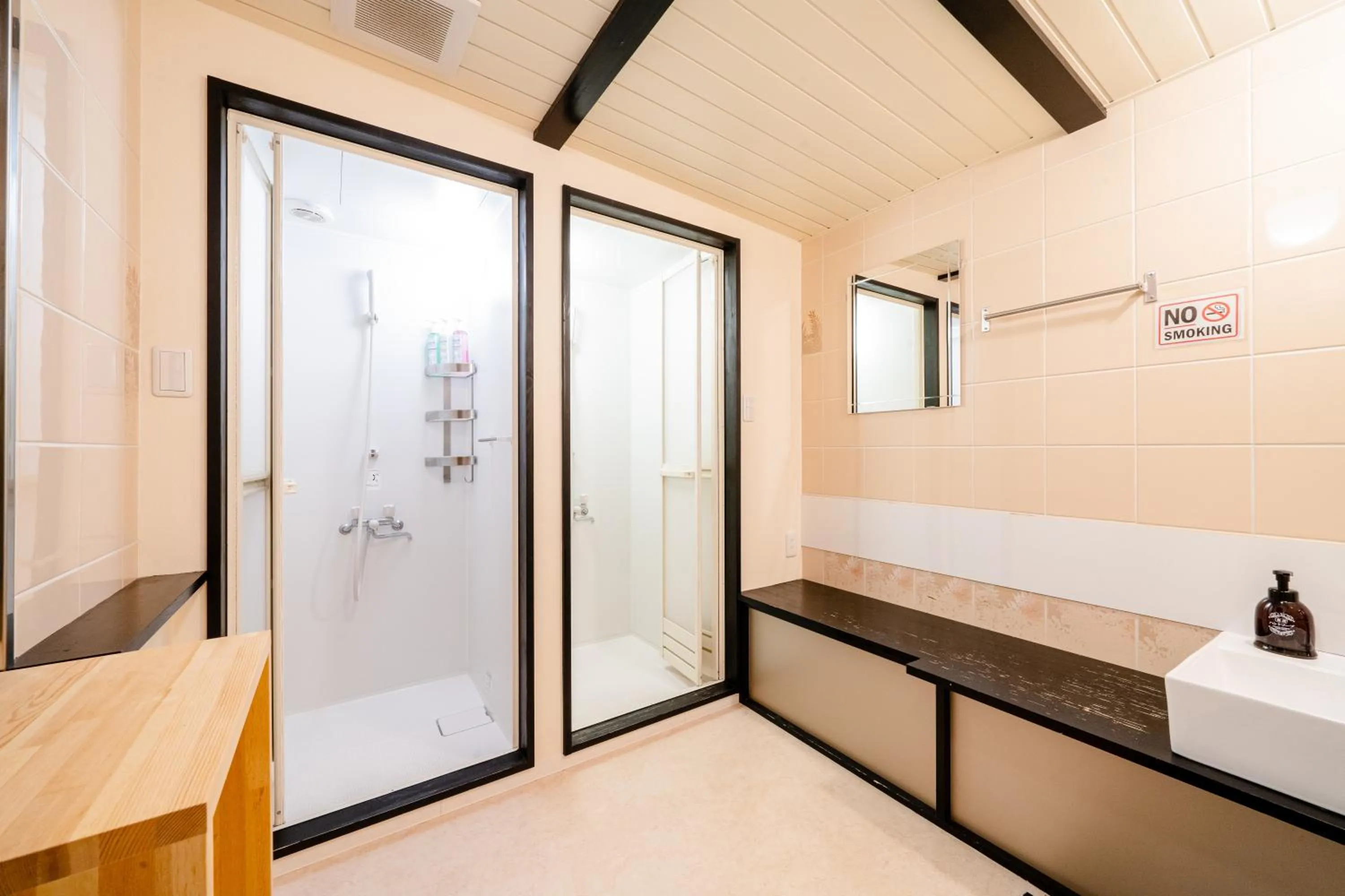 Bathroom in Hotel Pagoda