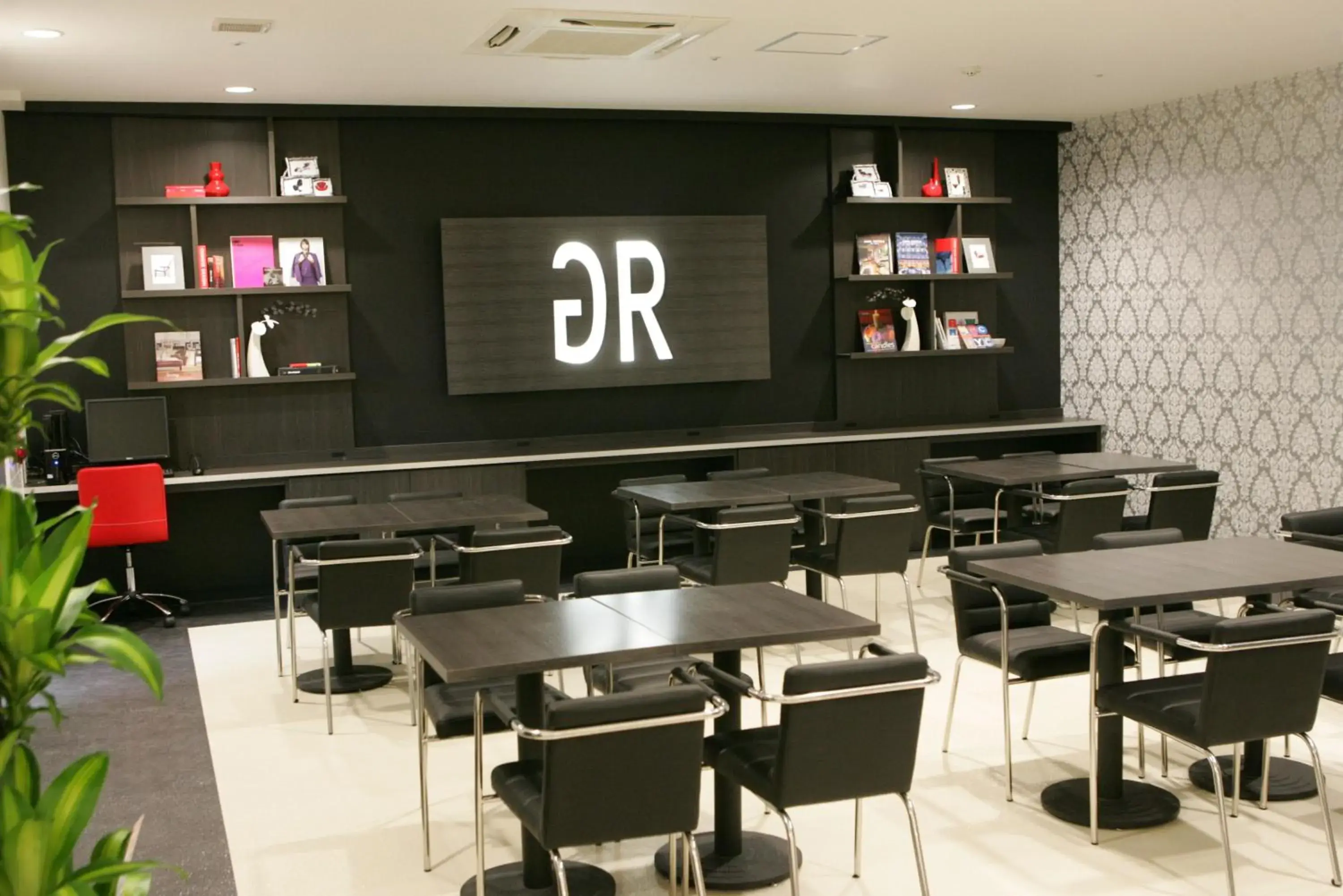 Lobby or reception in Green Rich Hotel Nishitetsu Ohashi Ekimae Lobby or reception in Green Rich Hotel Nishitetsu Ohashi Ekimae