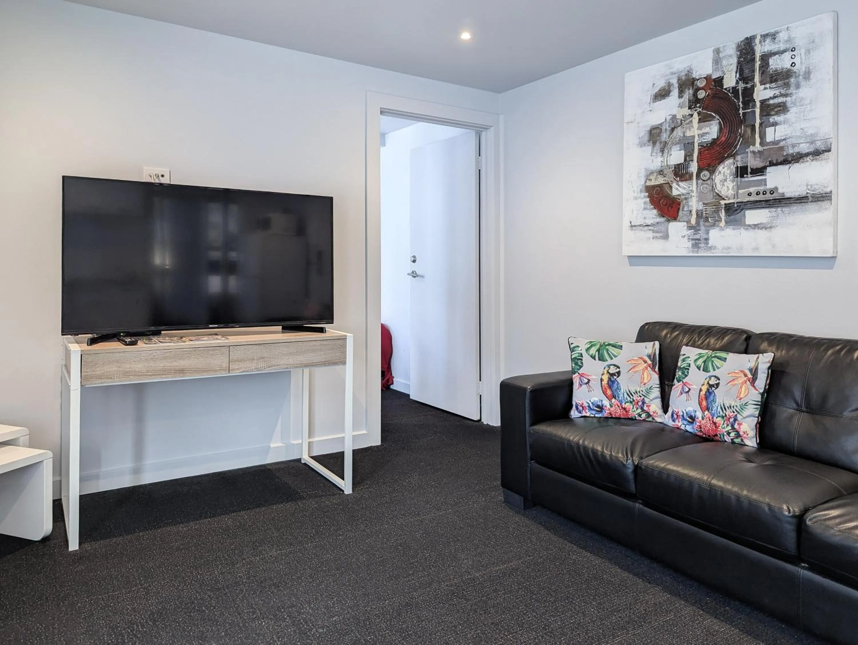 Apartments on Chapman