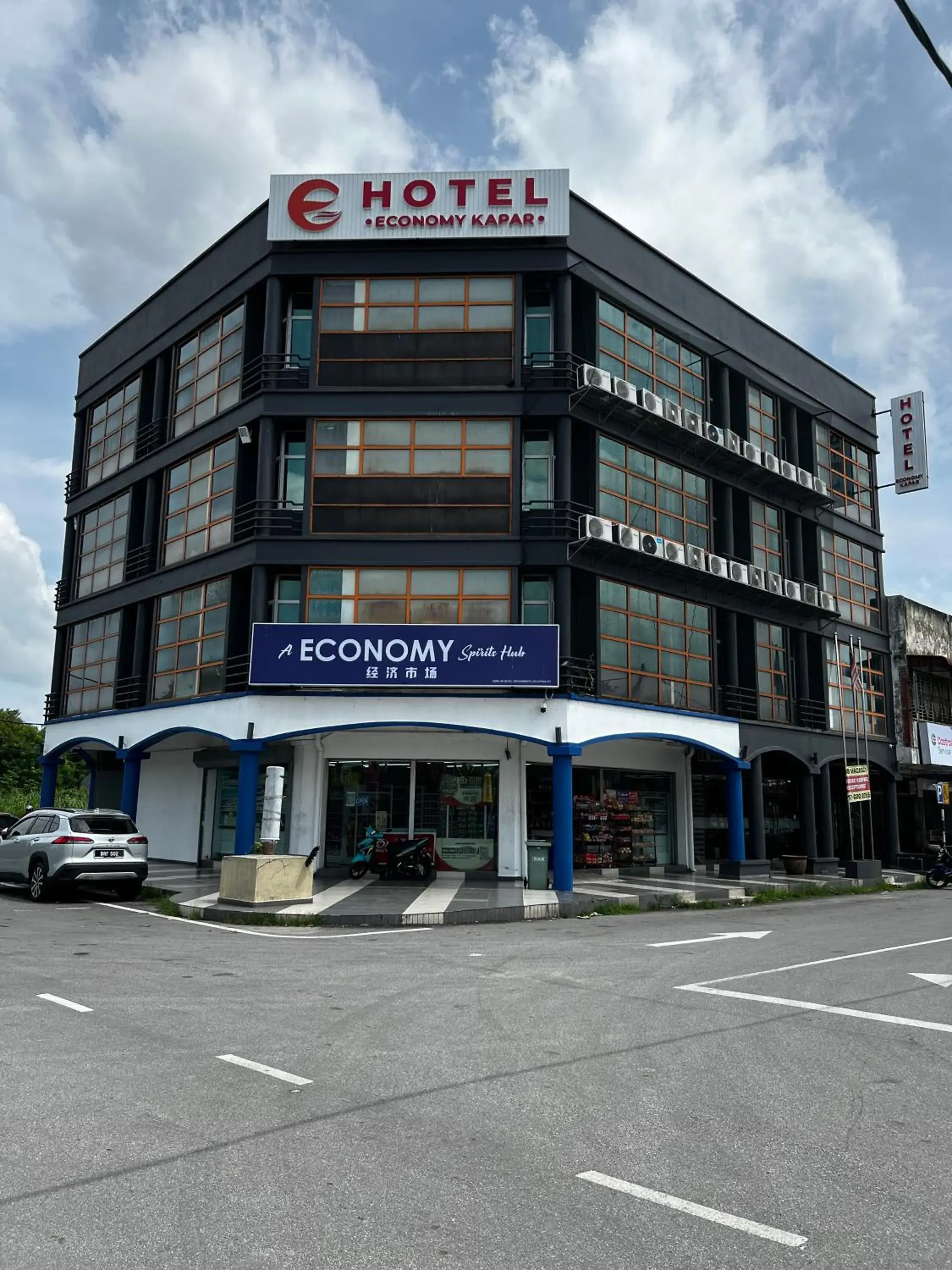 Property building in Hotel Economy Kapar Property building in Hotel Economy Kapar