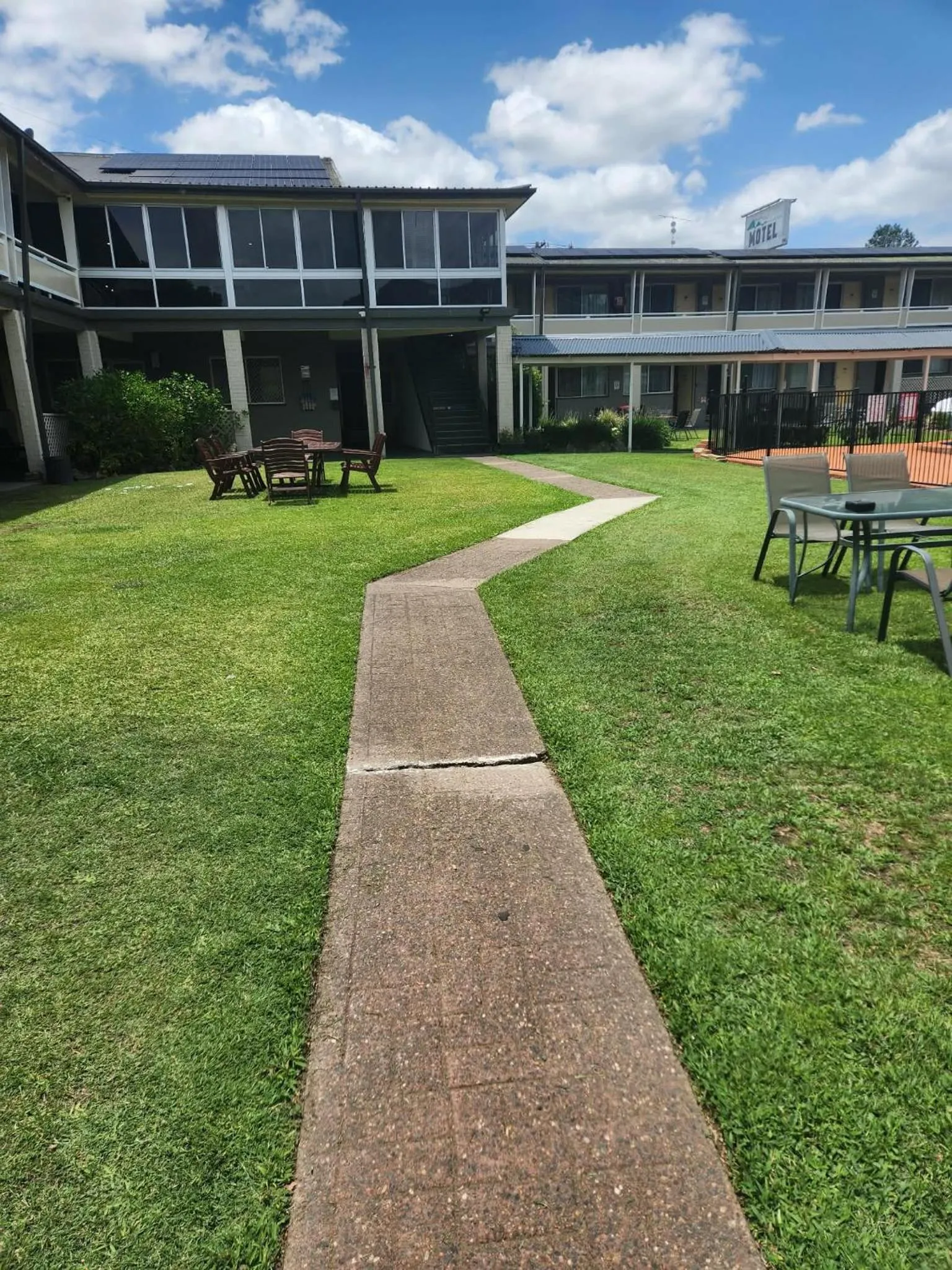 Garden in Bucketts Way Motel Gloucester