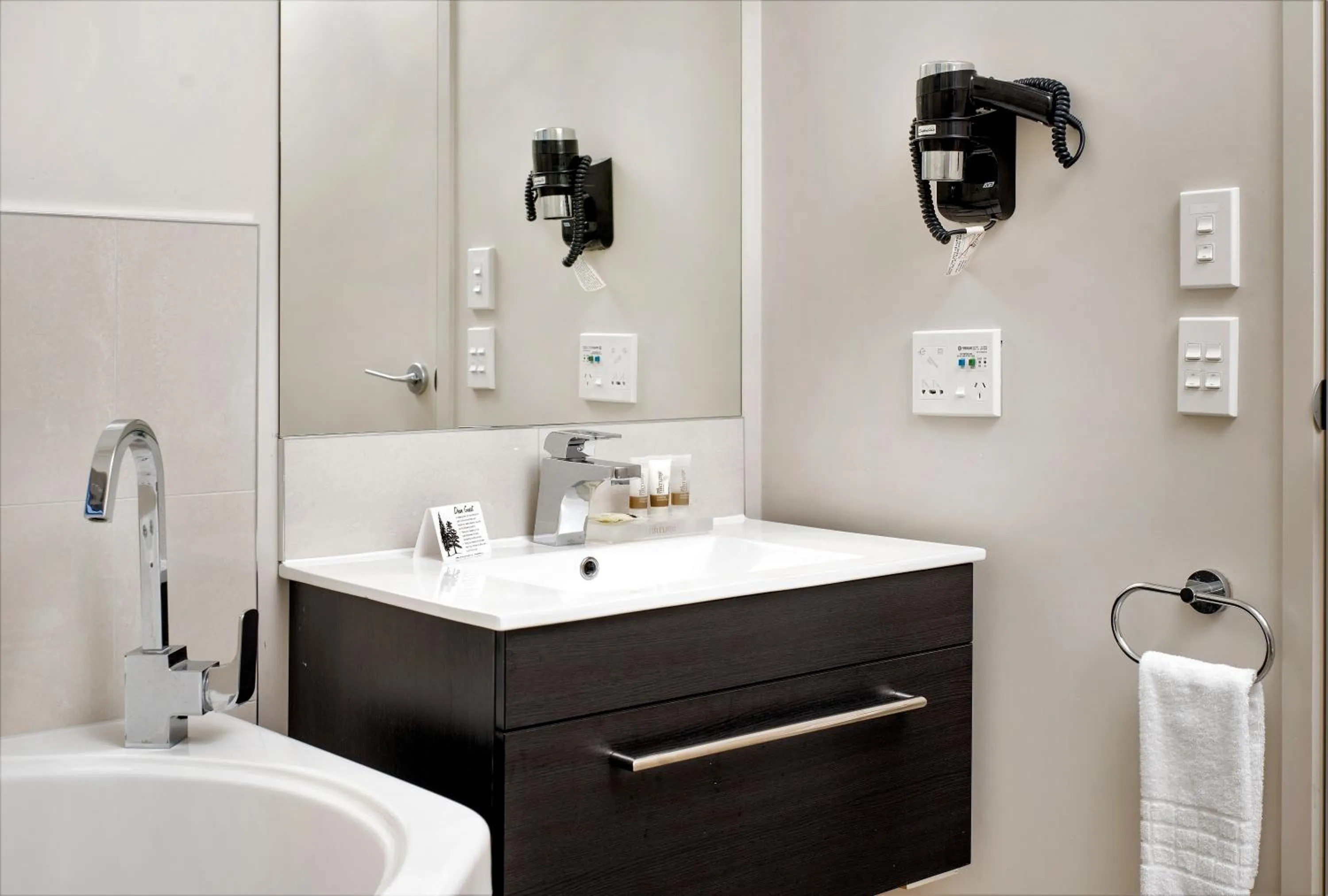 Bathroom in 37 The Landing Motel