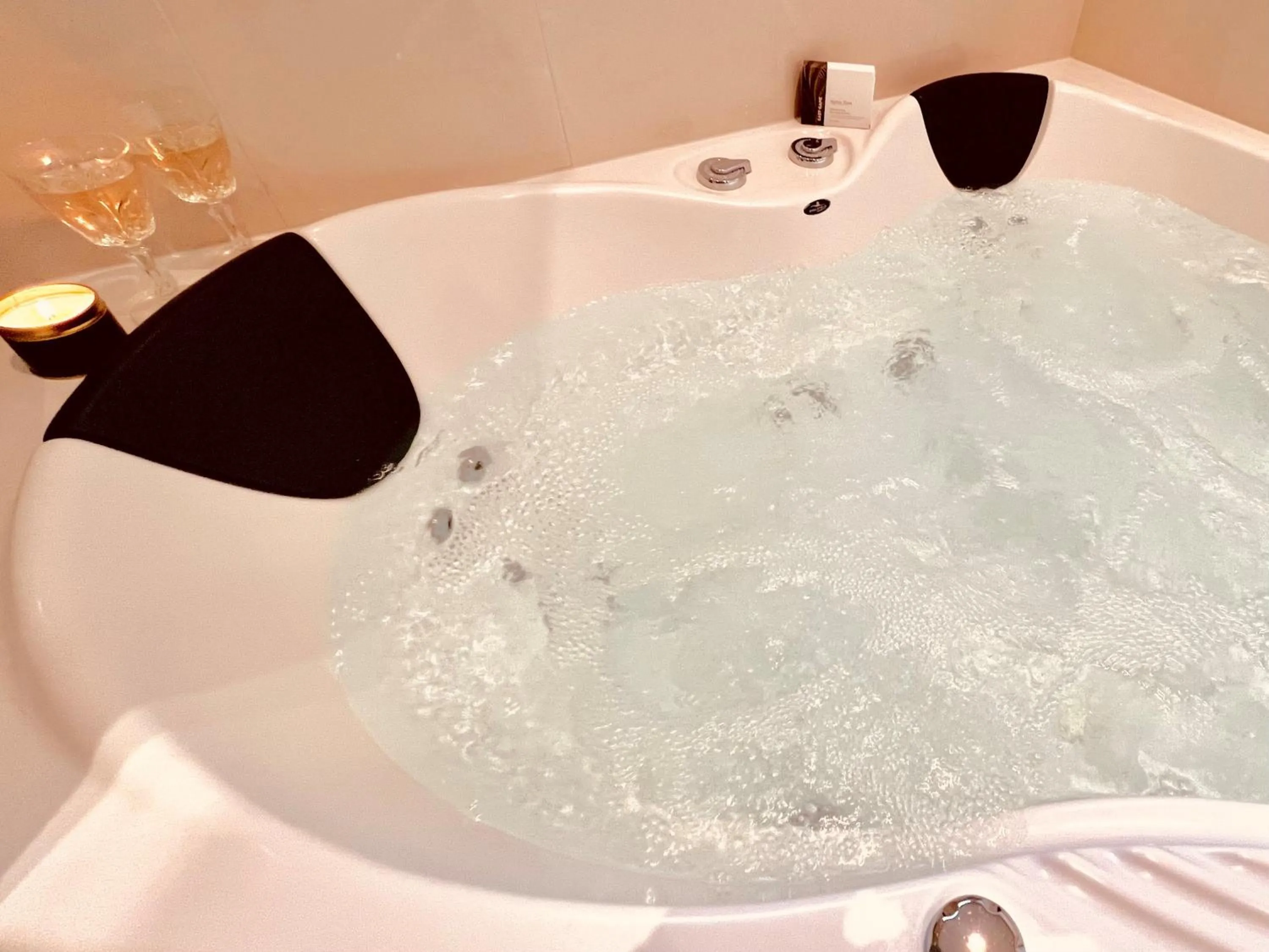 Bathroom in 37 The Landing Motel