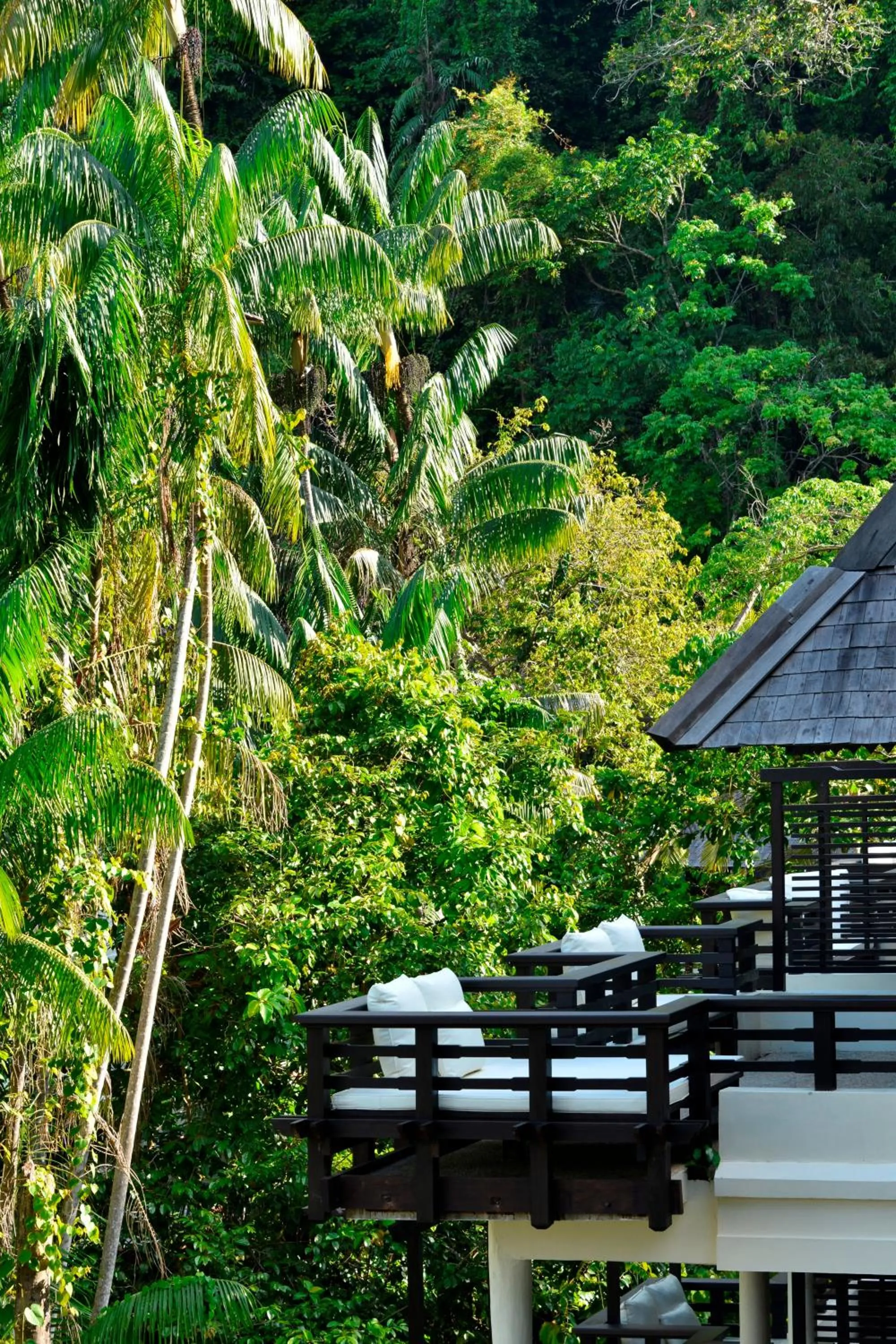 Day in Gaya Island Resort - Small Luxury Hotels of the World