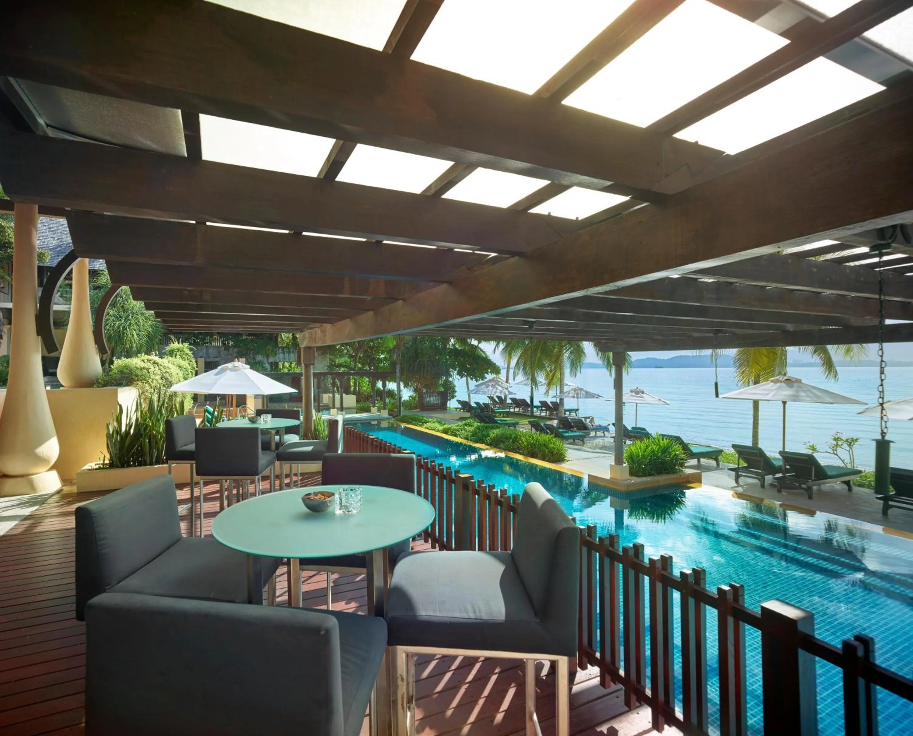 Lounge or bar in Gaya Island Resort - Small Luxury Hotels of the World
